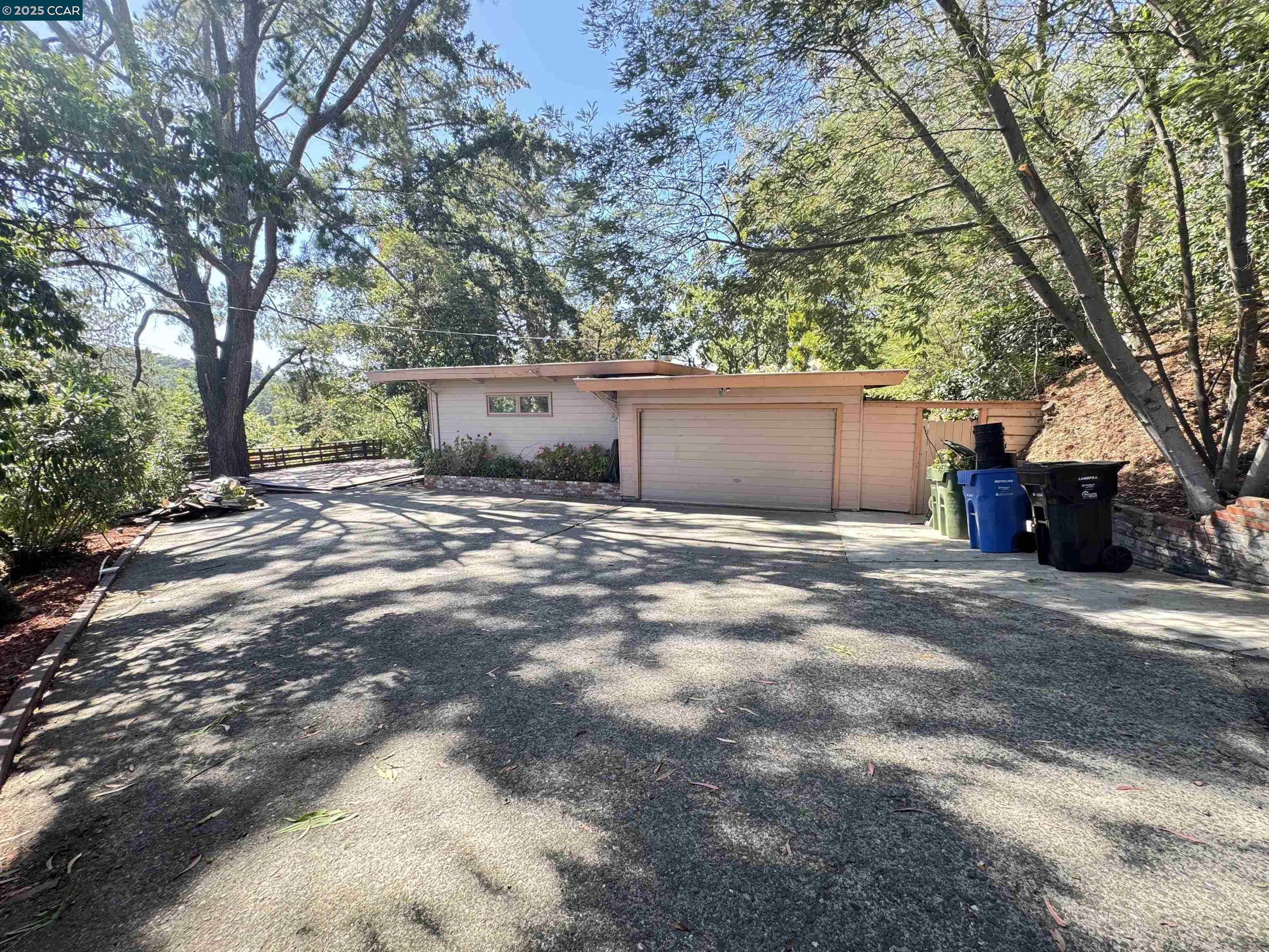 Detail Gallery Image 28 of 30 For 919 Janet Ln, Lafayette,  CA 94549 - 3 Beds | 2 Baths