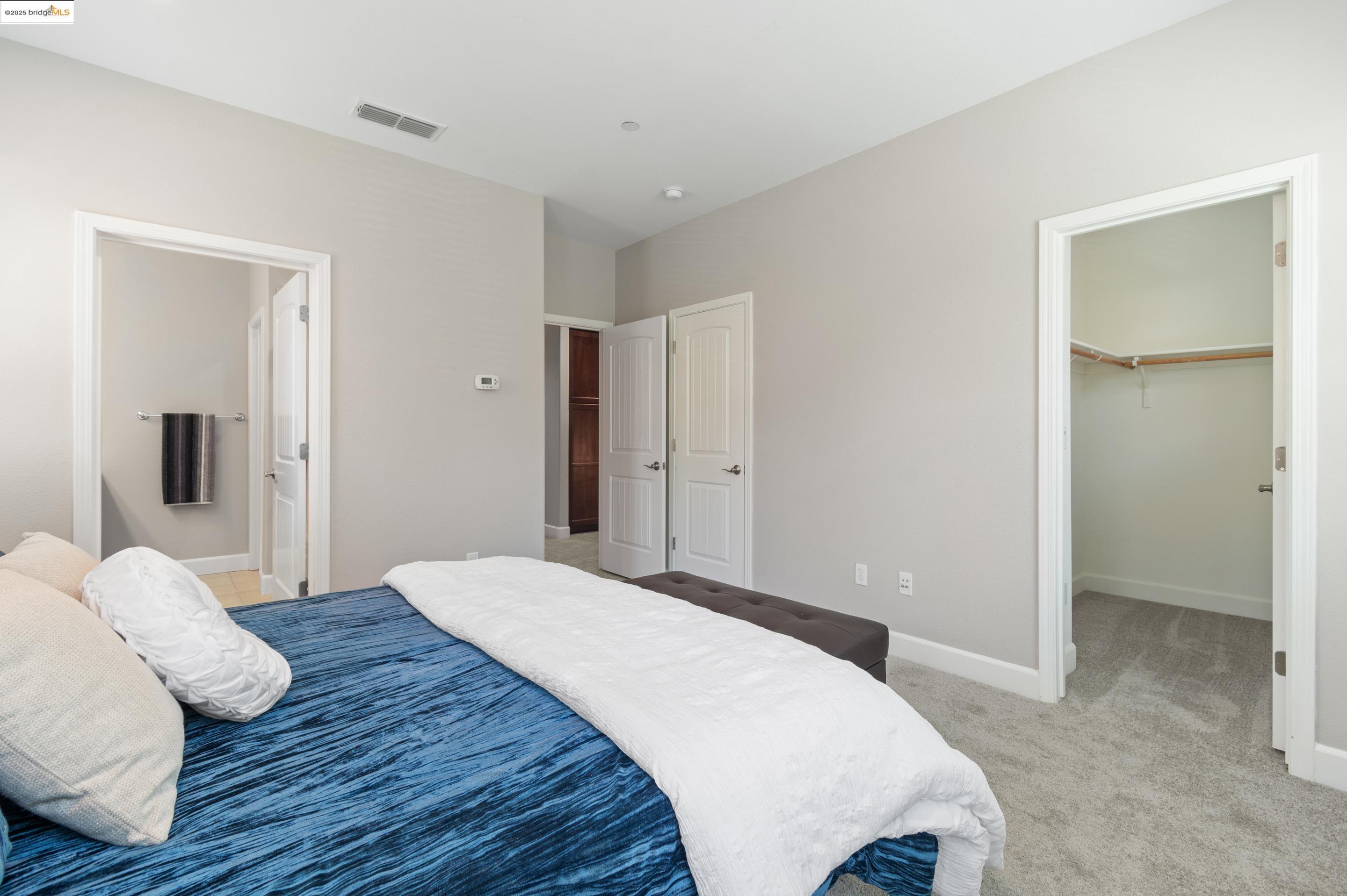 Detail Gallery Image 14 of 29 For 701 Tierney Pl, Martinez,  CA 94553 - 4 Beds | 3/1 Baths