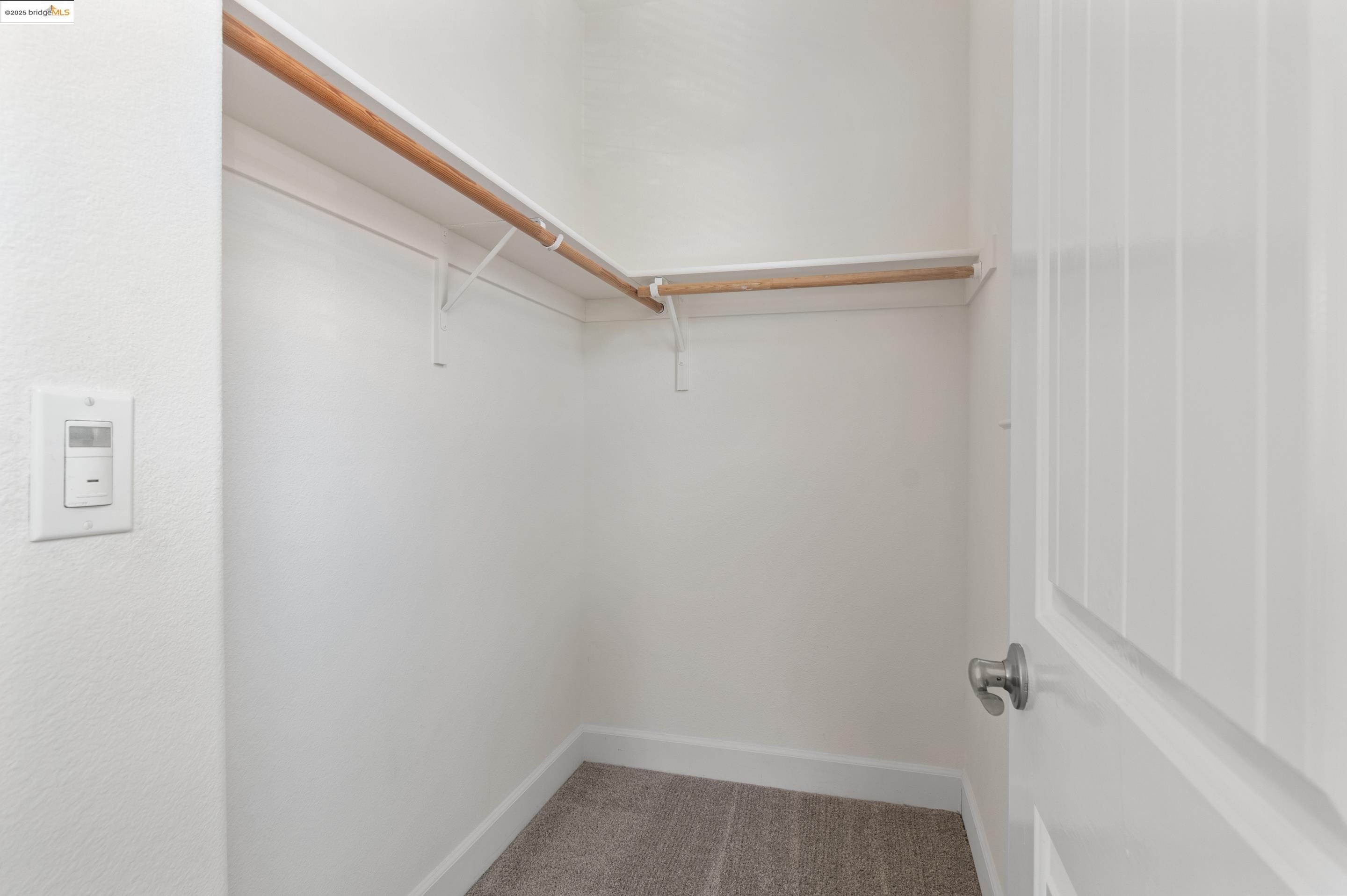 Detail Gallery Image 15 of 29 For 701 Tierney Pl, Martinez,  CA 94553 - 4 Beds | 3/1 Baths
