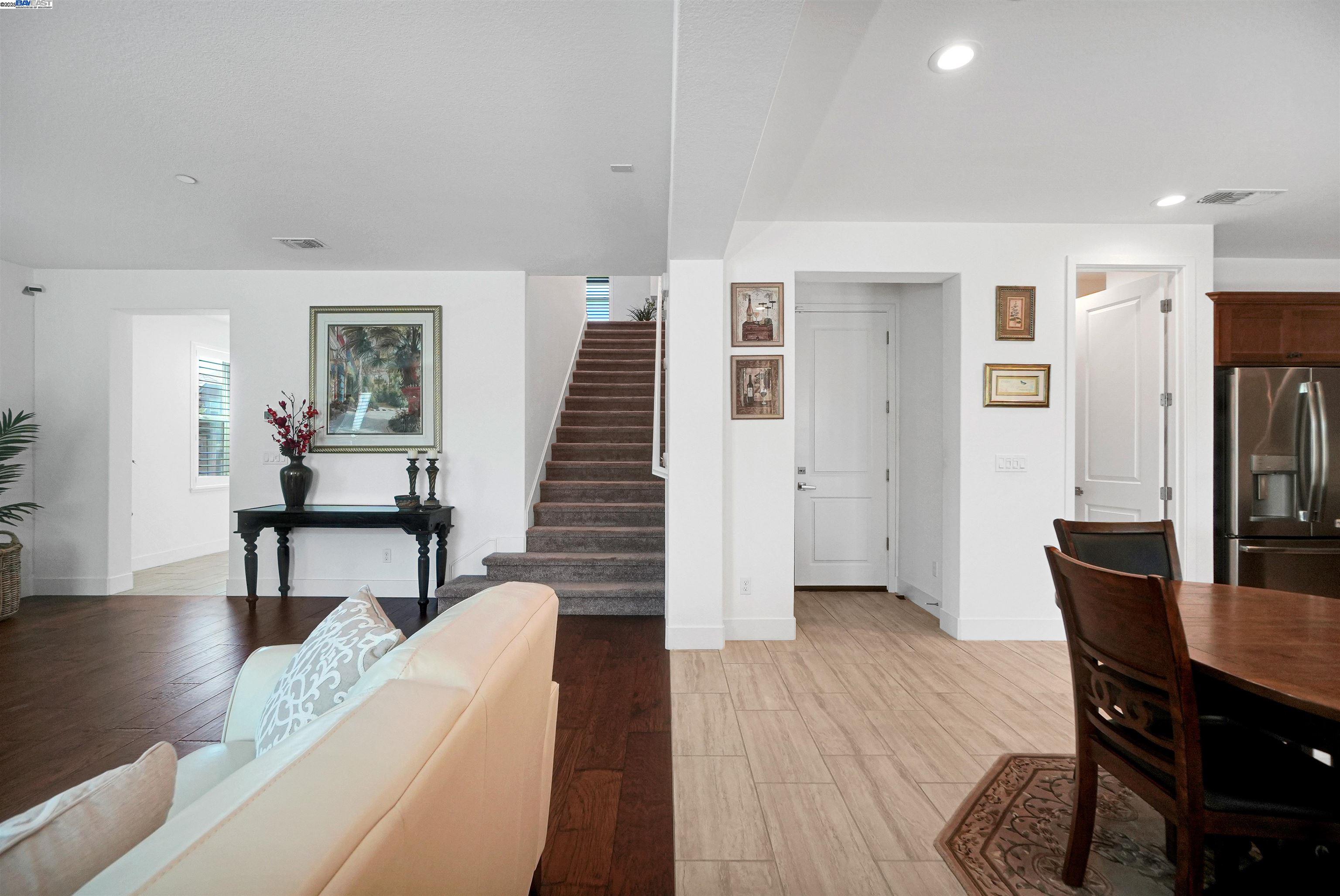 Detail Gallery Image 14 of 59 For 550 Gather Ct, Fairfield,  CA 94534 - 4 Beds | 3 Baths