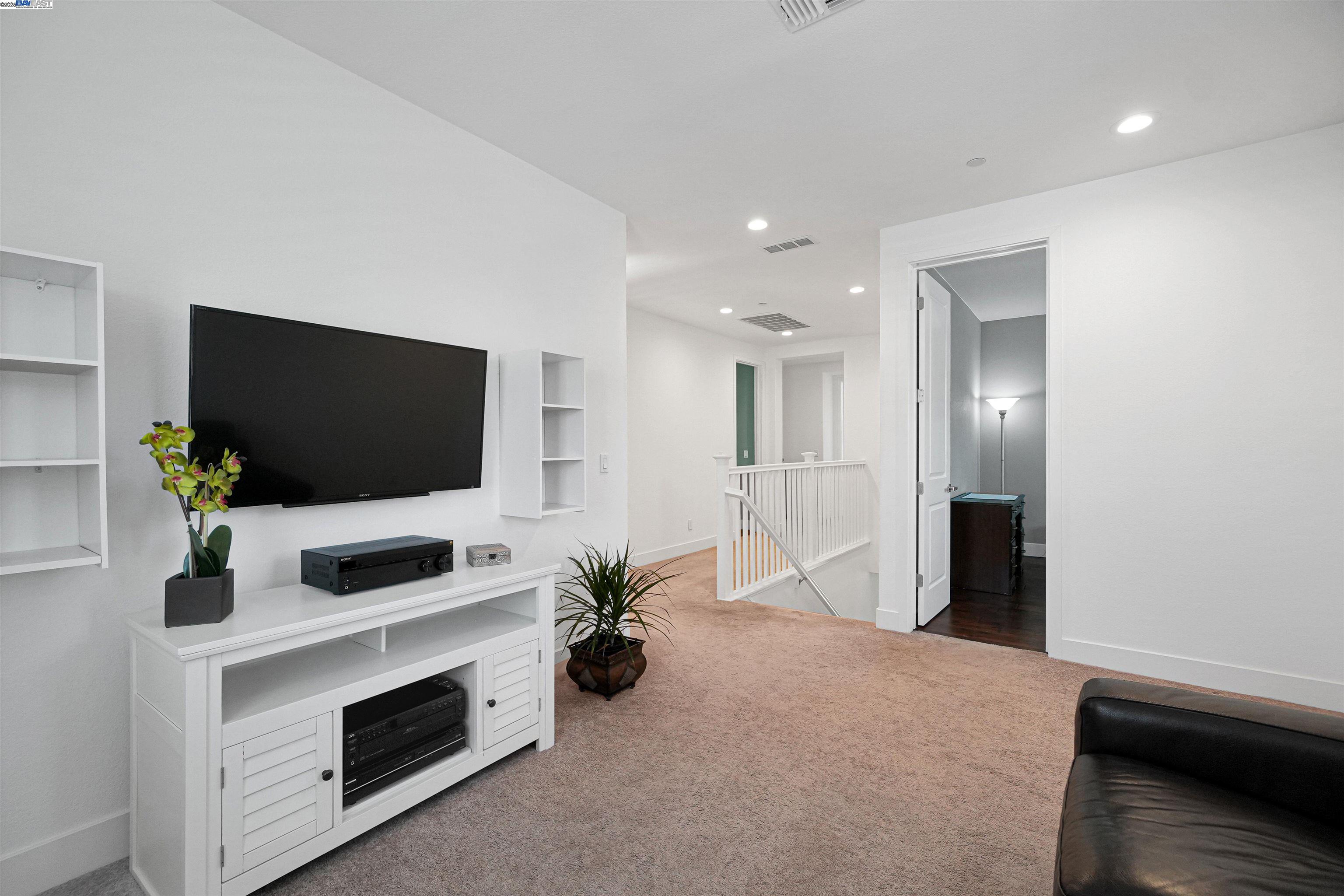 Detail Gallery Image 24 of 59 For 550 Gather Ct, Fairfield,  CA 94534 - 4 Beds | 3 Baths