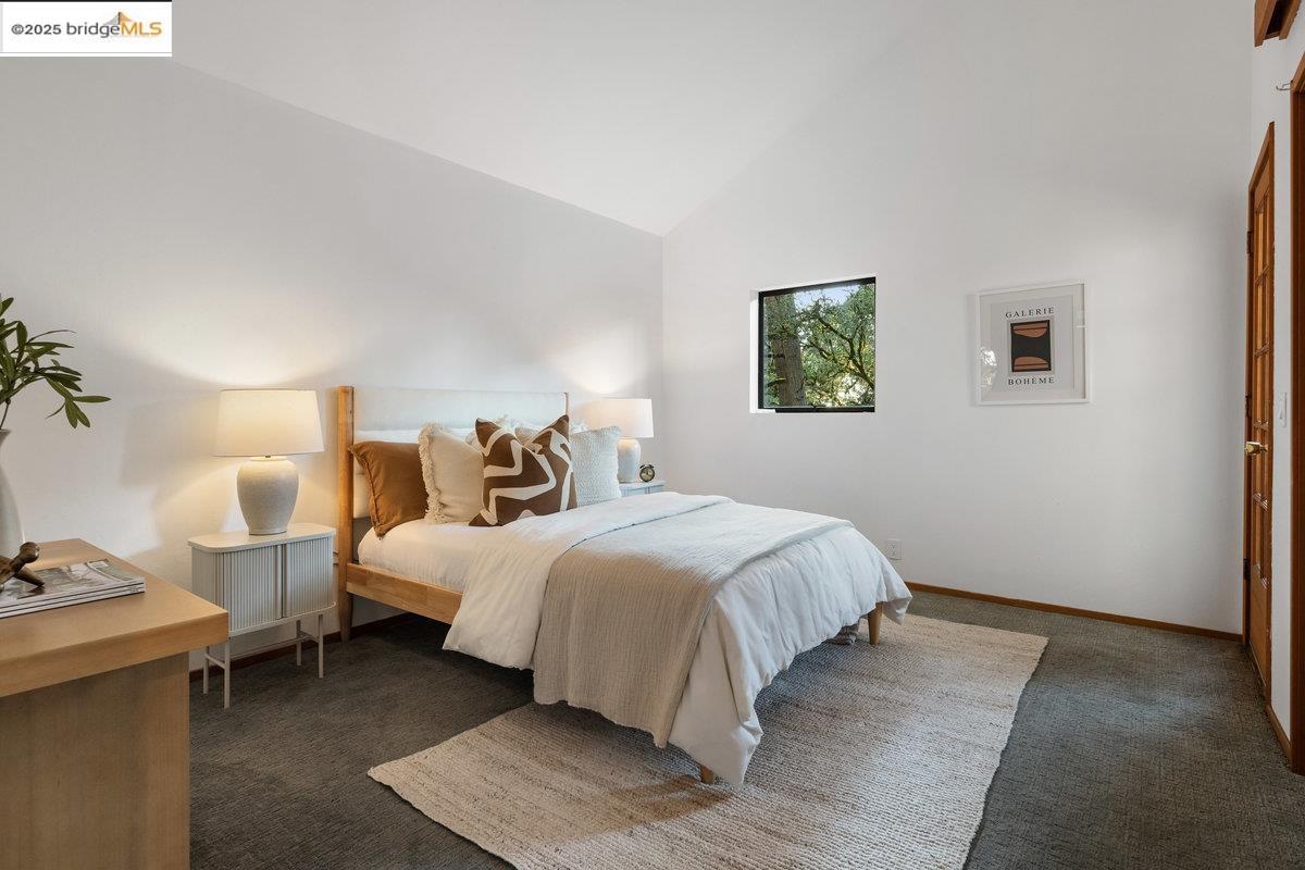 Detail Gallery Image 44 of 60 For 2112 Manzanita Dr, Oakland,  CA 94611 - 3 Beds | 2 Baths