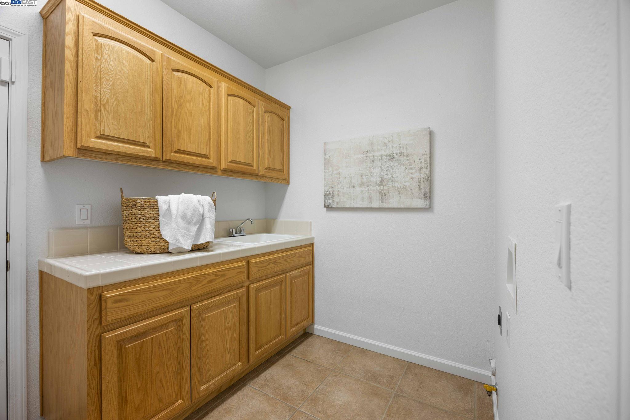 Detail Gallery Image 37 of 59 For 3507 Keystone Loop, Discovery Bay,  CA 94505 - 4 Beds | 2/1 Baths
