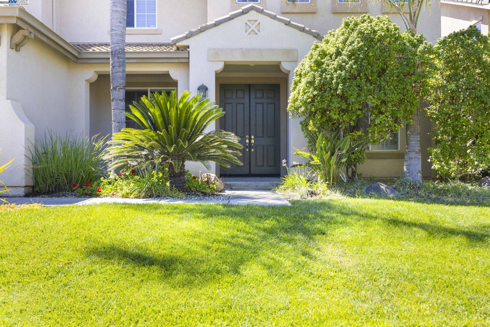 Detail Gallery Image 6 of 59 For 3507 Keystone Loop, Discovery Bay,  CA 94505 - 4 Beds | 2/1 Baths