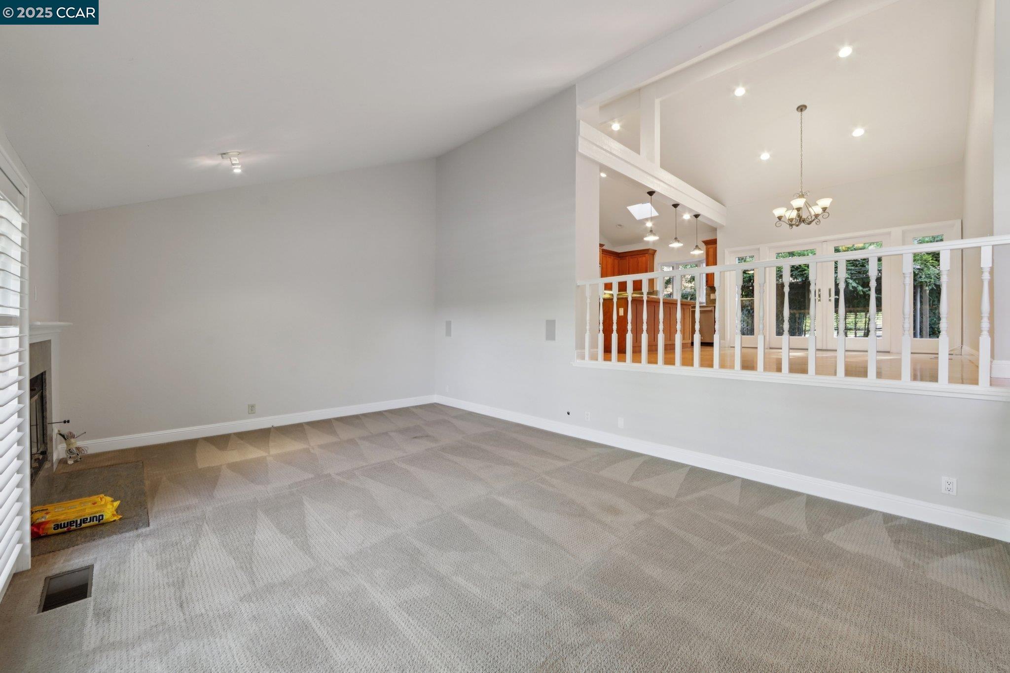 Detail Gallery Image 9 of 52 For 20 Broadmoor St, Moraga,  CA 94556 - 2 Beds | 2 Baths