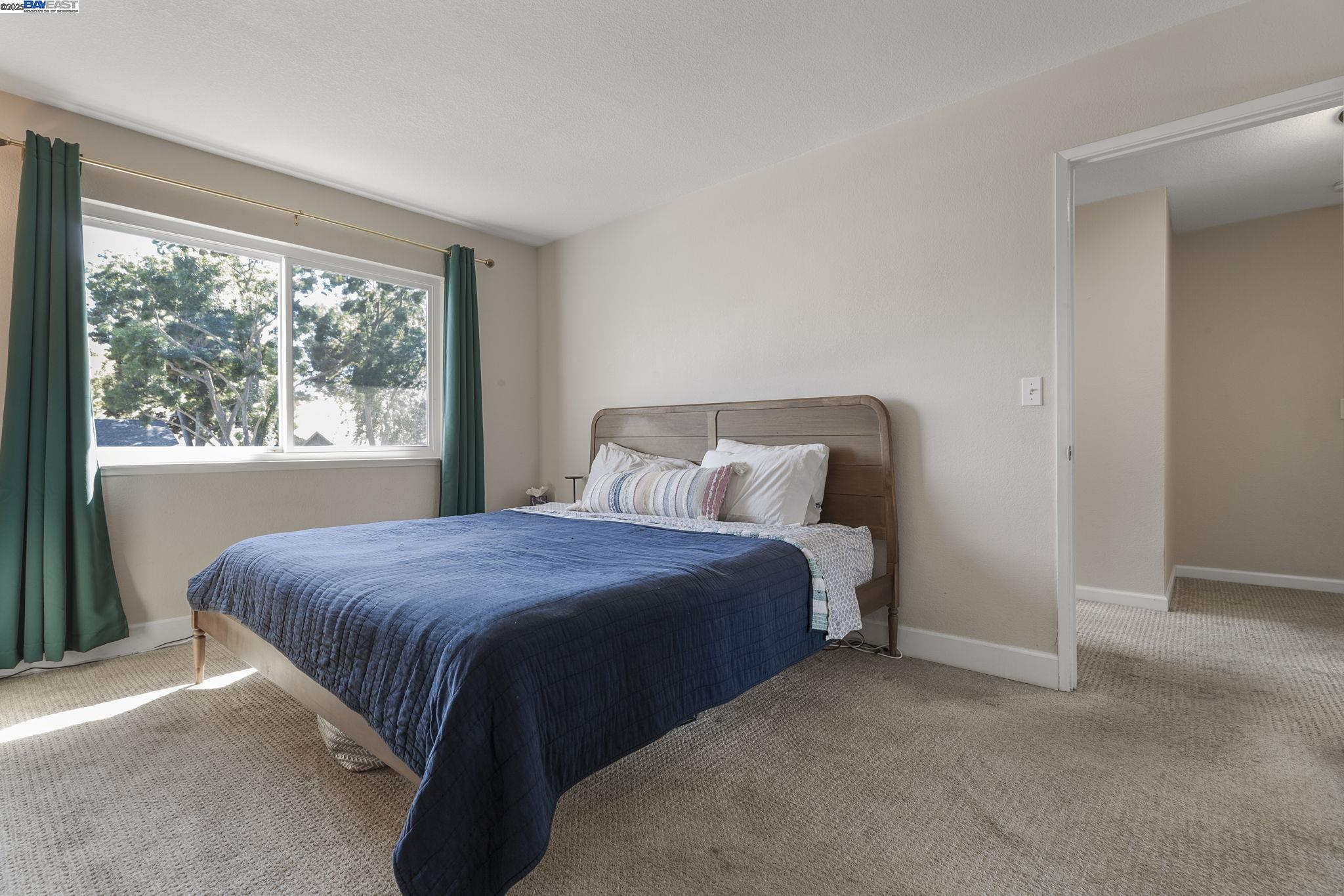 Detail Gallery Image 28 of 59 For 1479 Spring Valley Cmn, Livermore,  CA 94551 - 4 Beds | 2/1 Baths