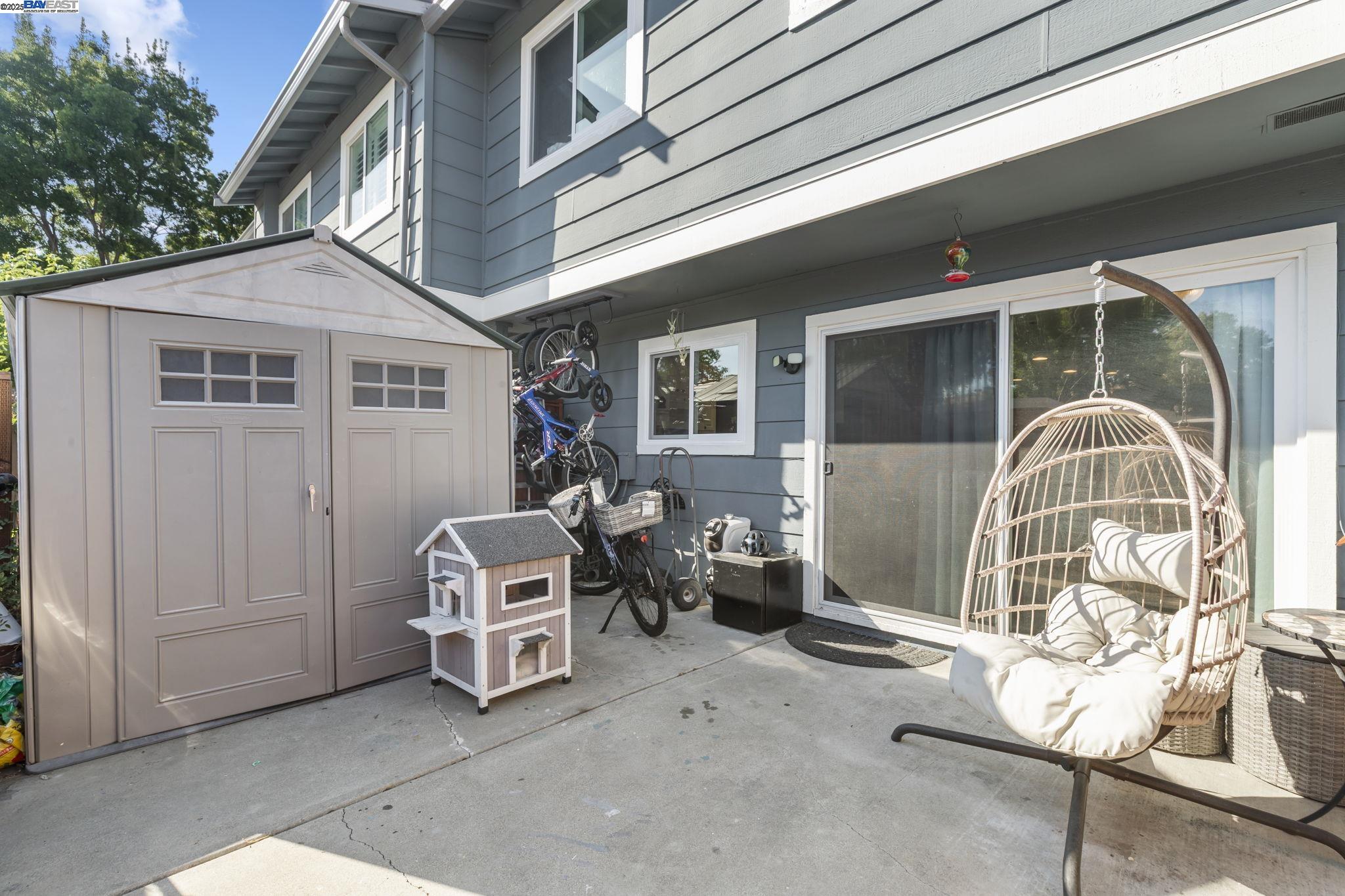 Detail Gallery Image 47 of 59 For 1479 Spring Valley Cmn, Livermore,  CA 94551 - 4 Beds | 2/1 Baths