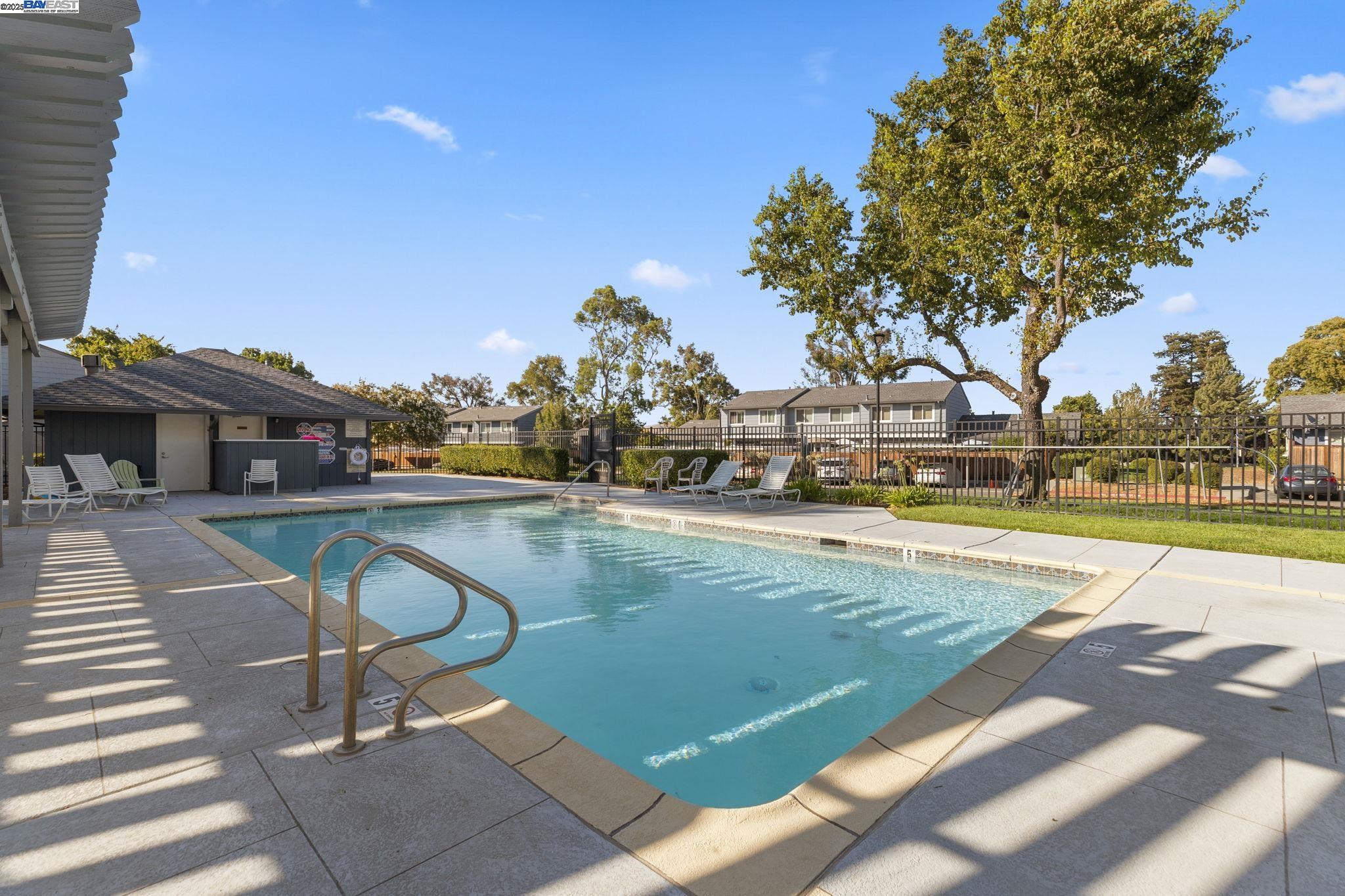 Detail Gallery Image 54 of 59 For 1479 Spring Valley Cmn, Livermore,  CA 94551 - 4 Beds | 2/1 Baths