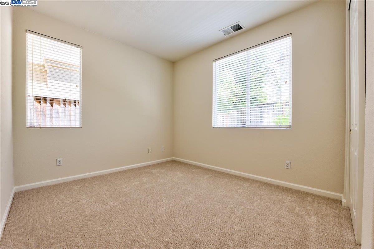 Detail Gallery Image 31 of 60 For 5615 Applegate Way, Dublin,  CA 94568 - 5 Beds | 3 Baths