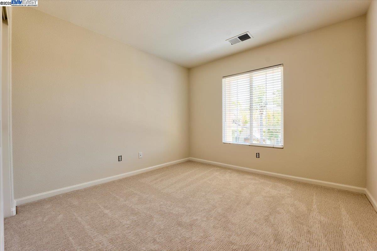 Detail Gallery Image 48 of 60 For 5615 Applegate Way, Dublin,  CA 94568 - 5 Beds | 3 Baths