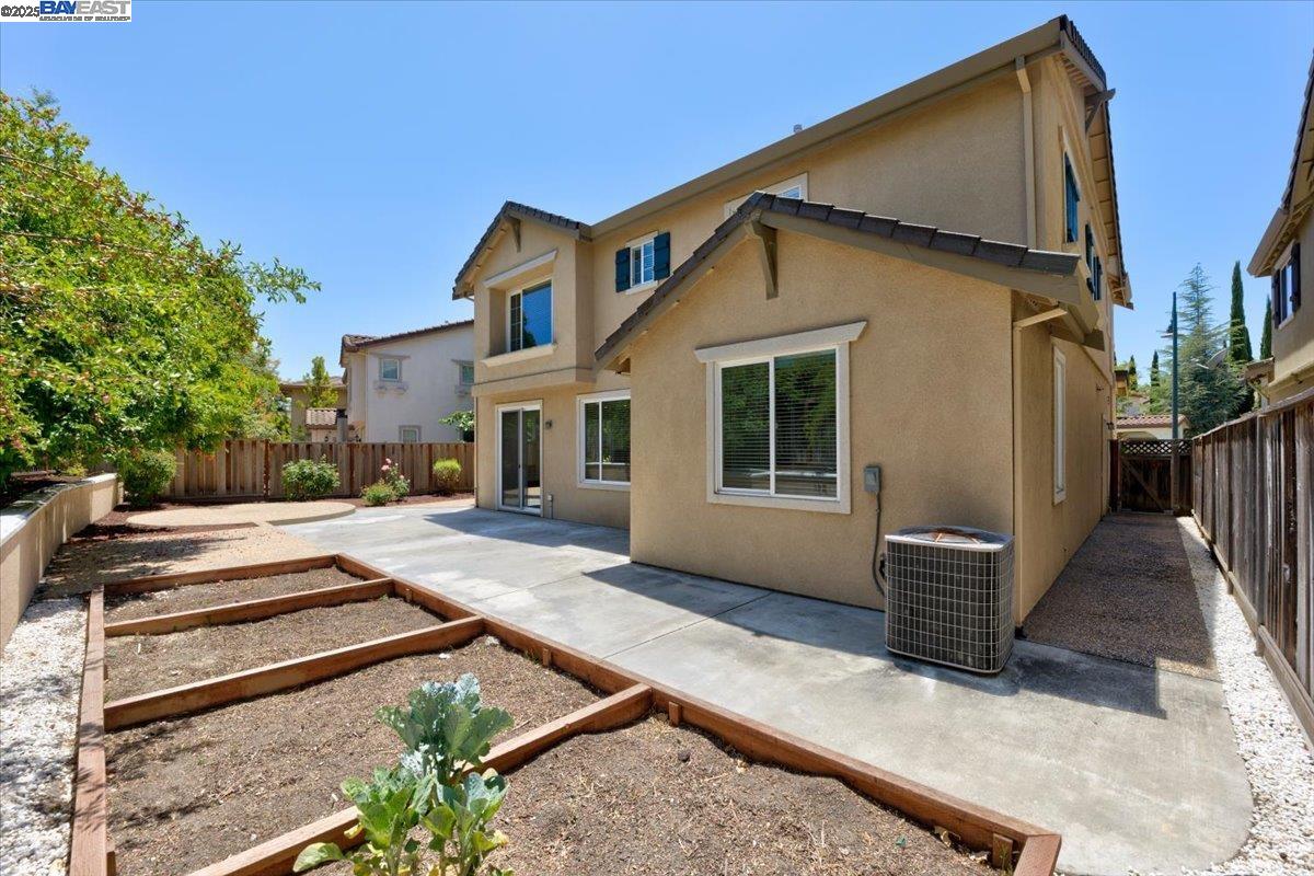 Detail Gallery Image 51 of 60 For 5615 Applegate Way, Dublin,  CA 94568 - 5 Beds | 3 Baths