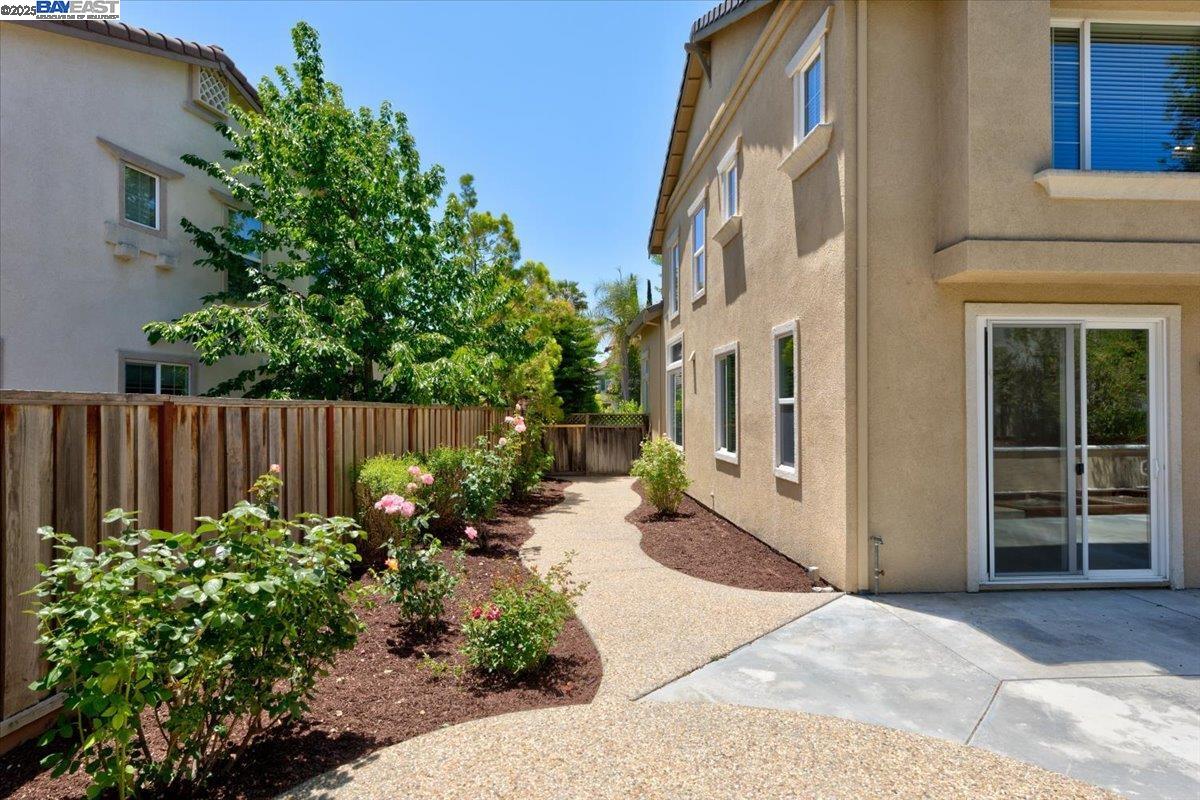 Detail Gallery Image 53 of 60 For 5615 Applegate Way, Dublin,  CA 94568 - 5 Beds | 3 Baths