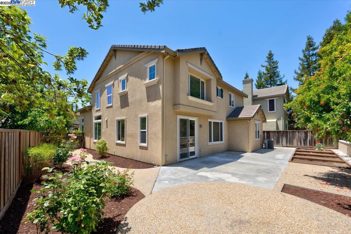 Detail Gallery Image 54 of 60 For 5615 Applegate Way, Dublin,  CA 94568 - 5 Beds | 3 Baths