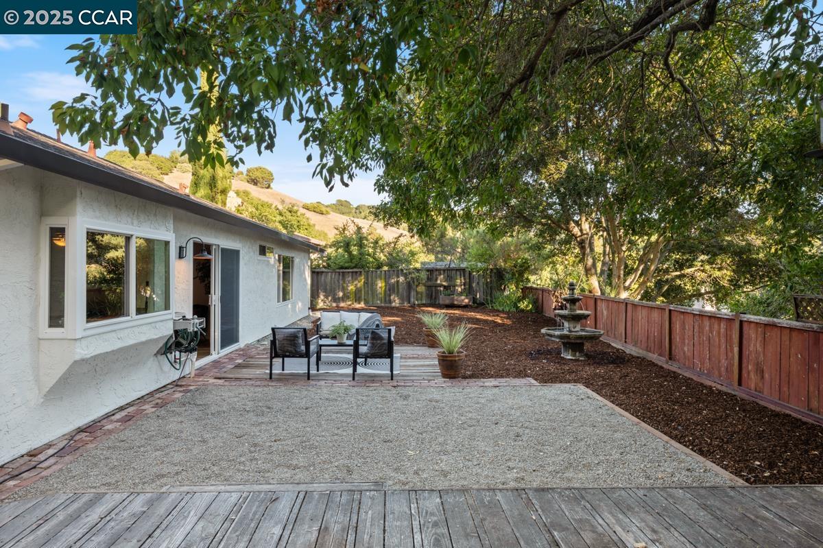 Detail Gallery Image 21 of 57 For 4824 Skyhawk Dr, Richmond,  CA 94803 - 4 Beds | 2 Baths