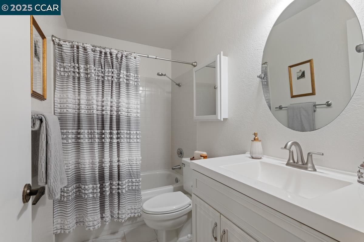 Detail Gallery Image 32 of 57 For 4824 Skyhawk Dr, Richmond,  CA 94803 - 4 Beds | 2 Baths