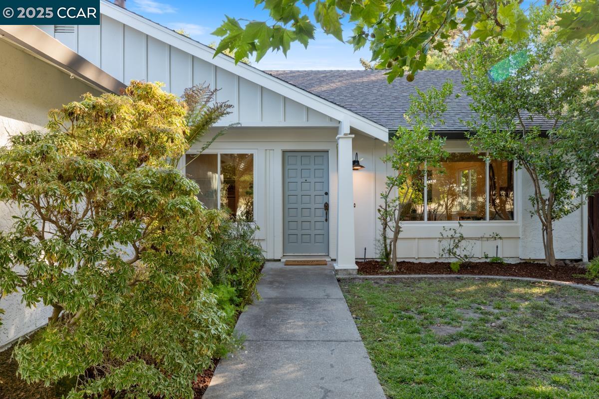 Detail Gallery Image 37 of 57 For 4824 Skyhawk Dr, Richmond,  CA 94803 - 4 Beds | 2 Baths