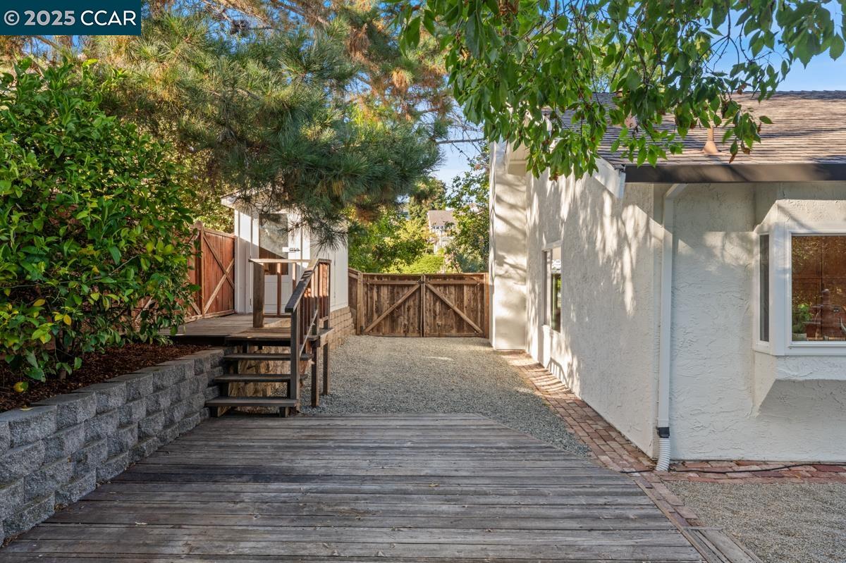 Detail Gallery Image 46 of 57 For 4824 Skyhawk Dr, Richmond,  CA 94803 - 4 Beds | 2 Baths