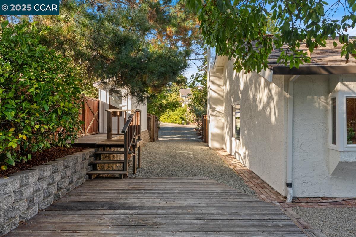 Detail Gallery Image 47 of 57 For 4824 Skyhawk Dr, Richmond,  CA 94803 - 4 Beds | 2 Baths