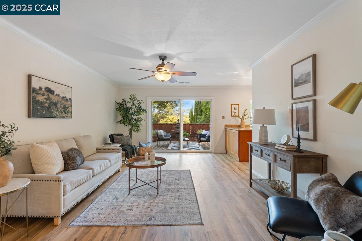 Detail Gallery Image 6 of 57 For 4824 Skyhawk Dr, Richmond,  CA 94803 - 4 Beds | 2 Baths