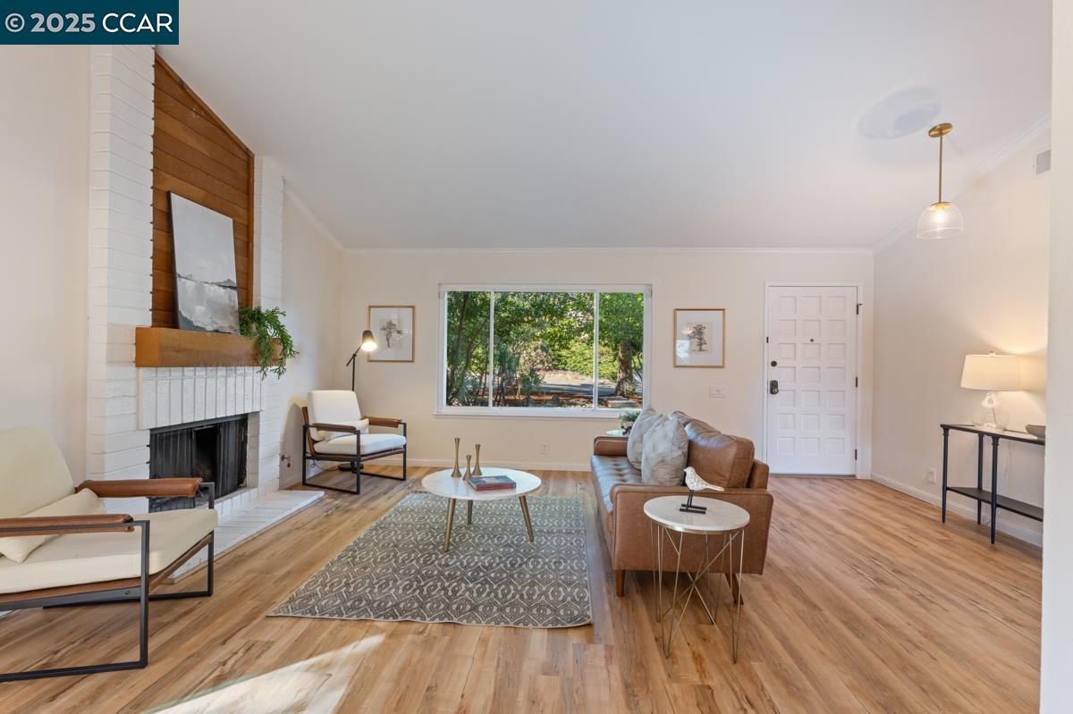 Detail Gallery Image 8 of 57 For 4824 Skyhawk Dr, Richmond,  CA 94803 - 4 Beds | 2 Baths
