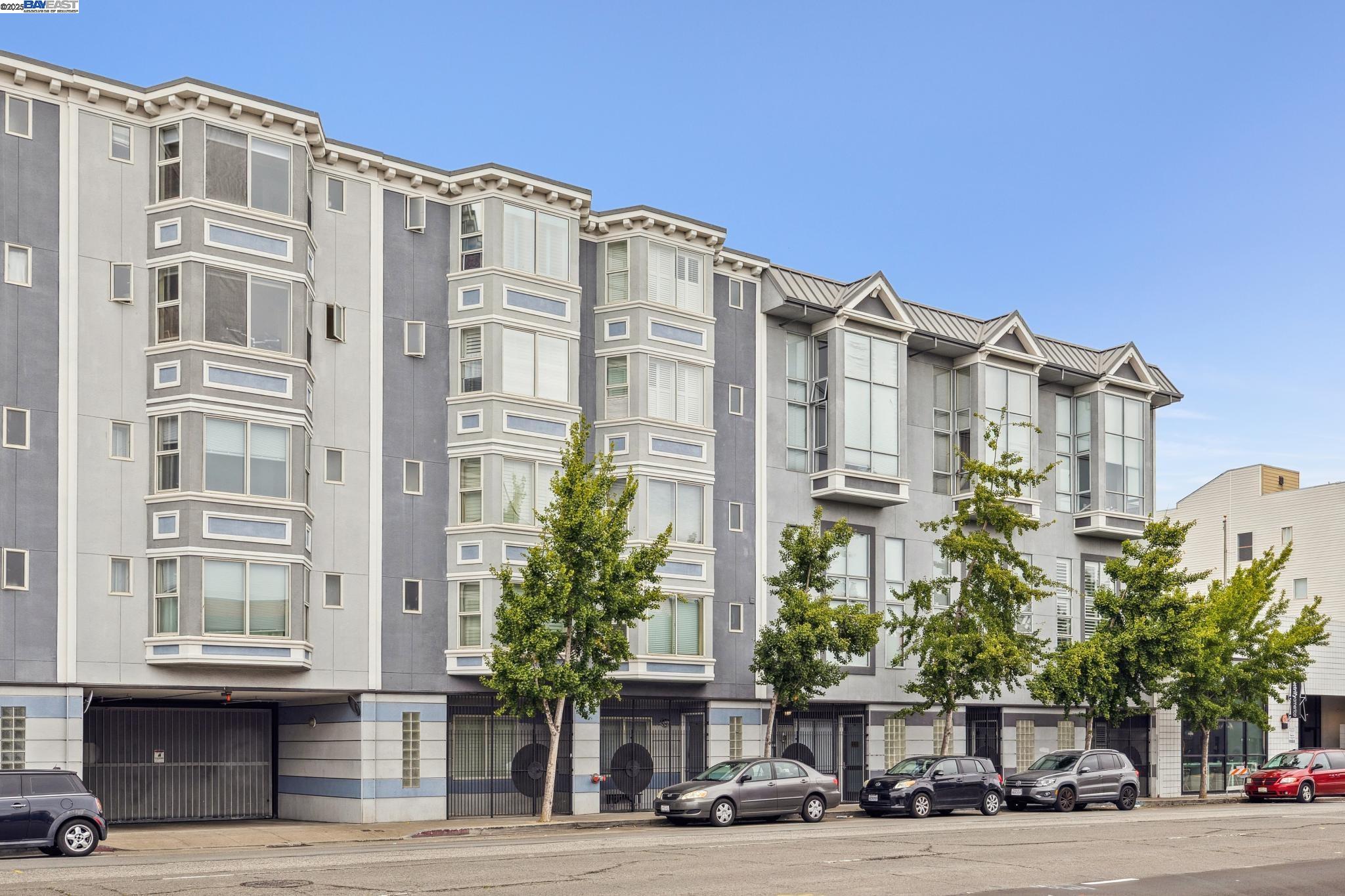 Detail Gallery Image 1 of 28 For 950 Harrison #223,  San Francisco,  CA 94107 - 1 Beds | 1/1 Baths