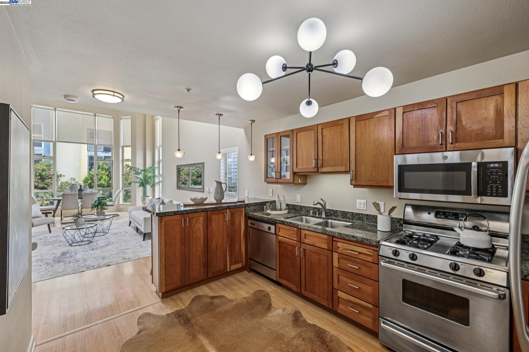 Detail Gallery Image 2 of 28 For 950 Harrison #223,  San Francisco,  CA 94107 - 1 Beds | 1/1 Baths