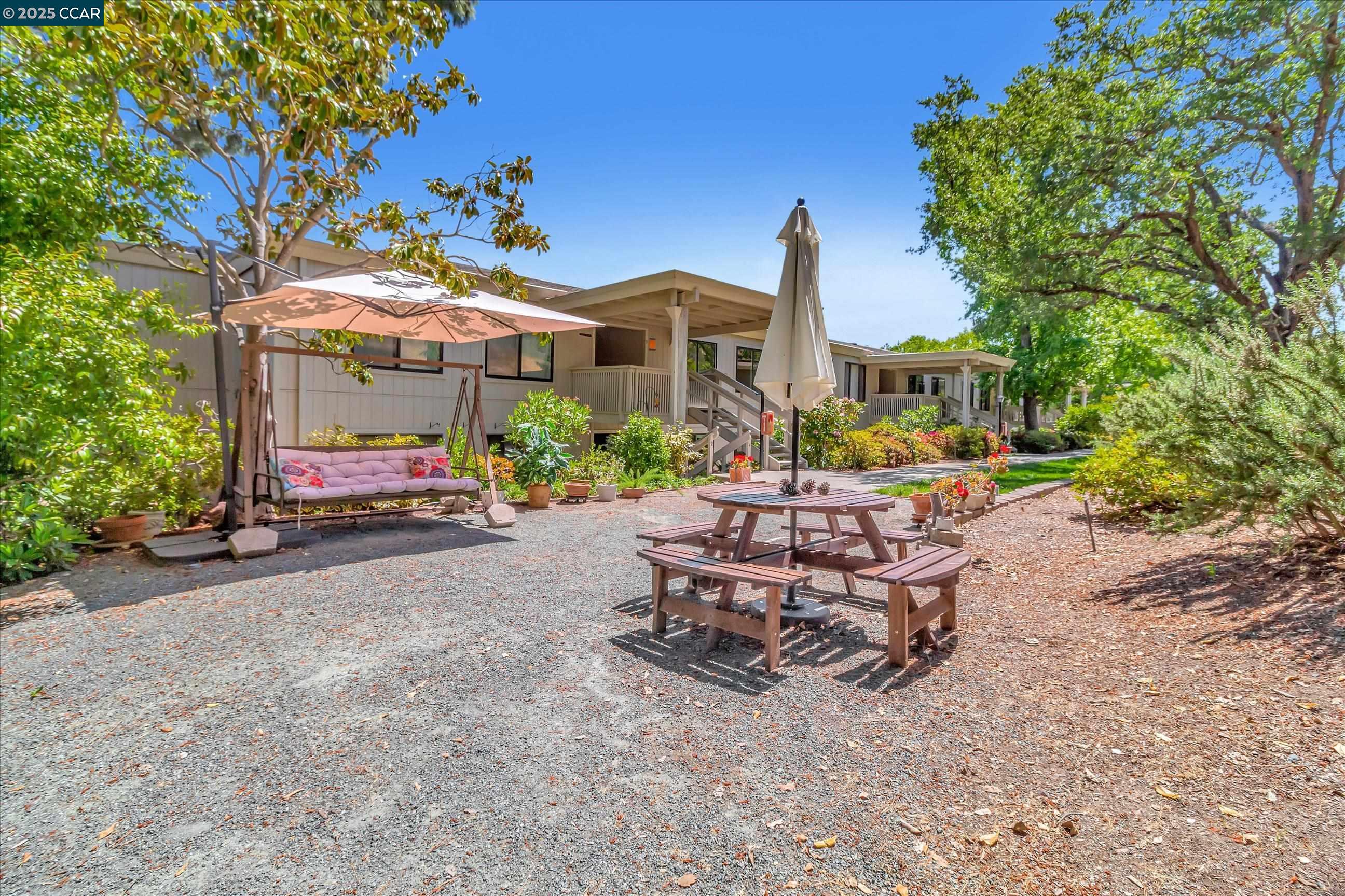 Photo #35: 41107711 Listing: Photo #35