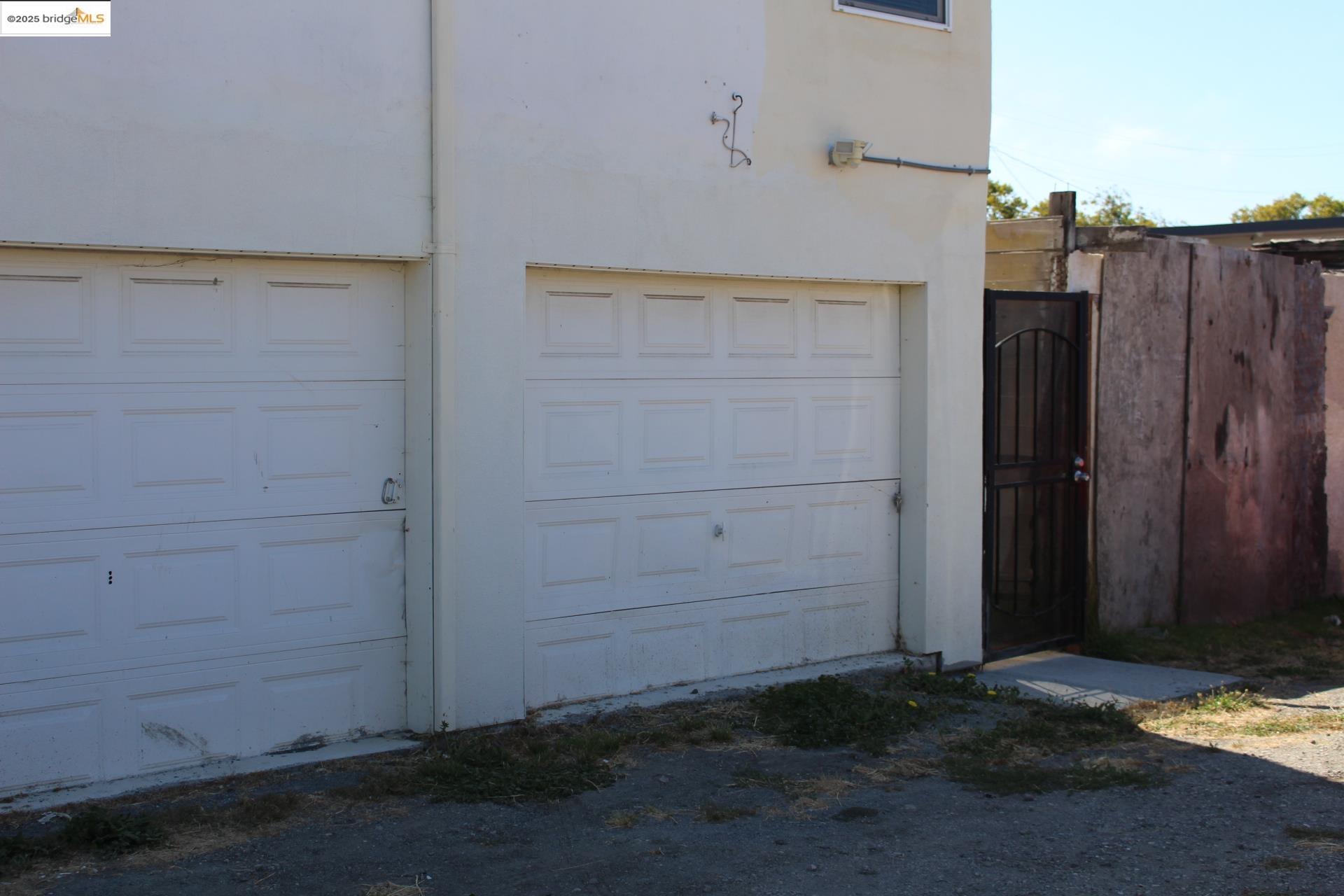 Detail Gallery Image 5 of 5 For 261 S 13th St, Richmond,  CA 94804 - 3 Beds | 2 Baths