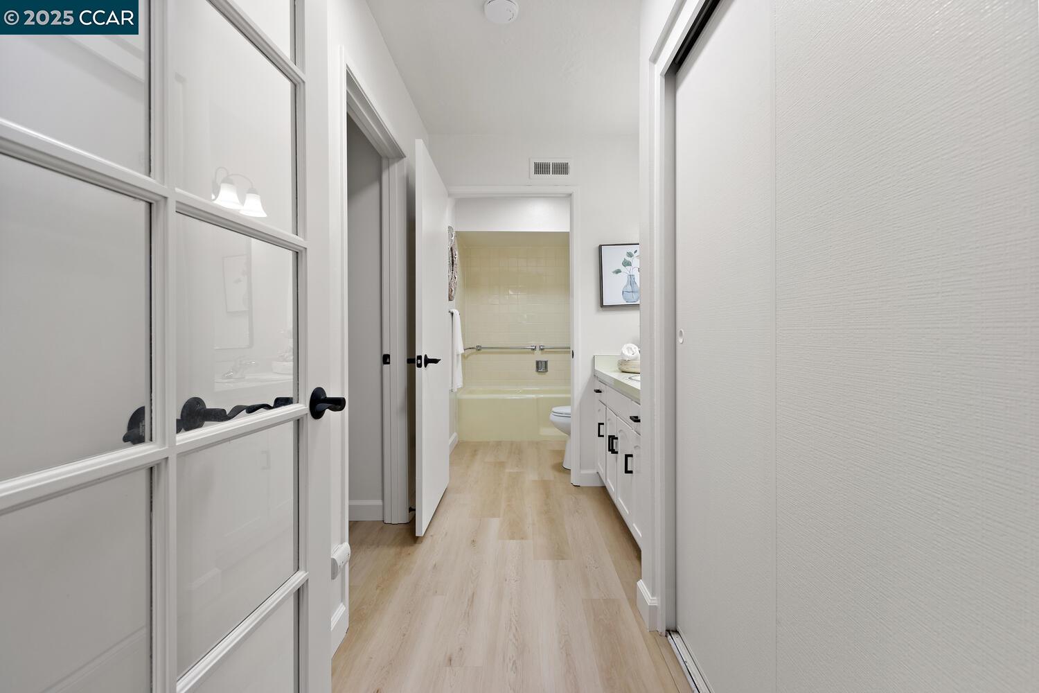 Photo #18: 41107722 Listing: Photo #18
