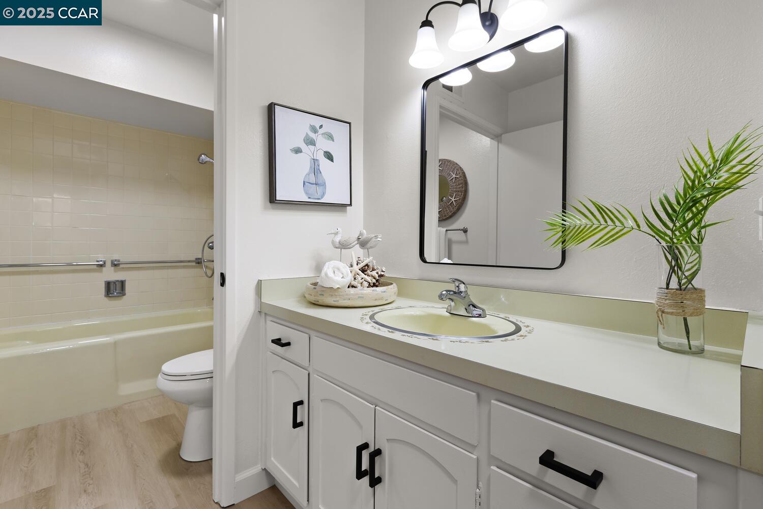 Photo #19: 41107722 Listing: Photo #19