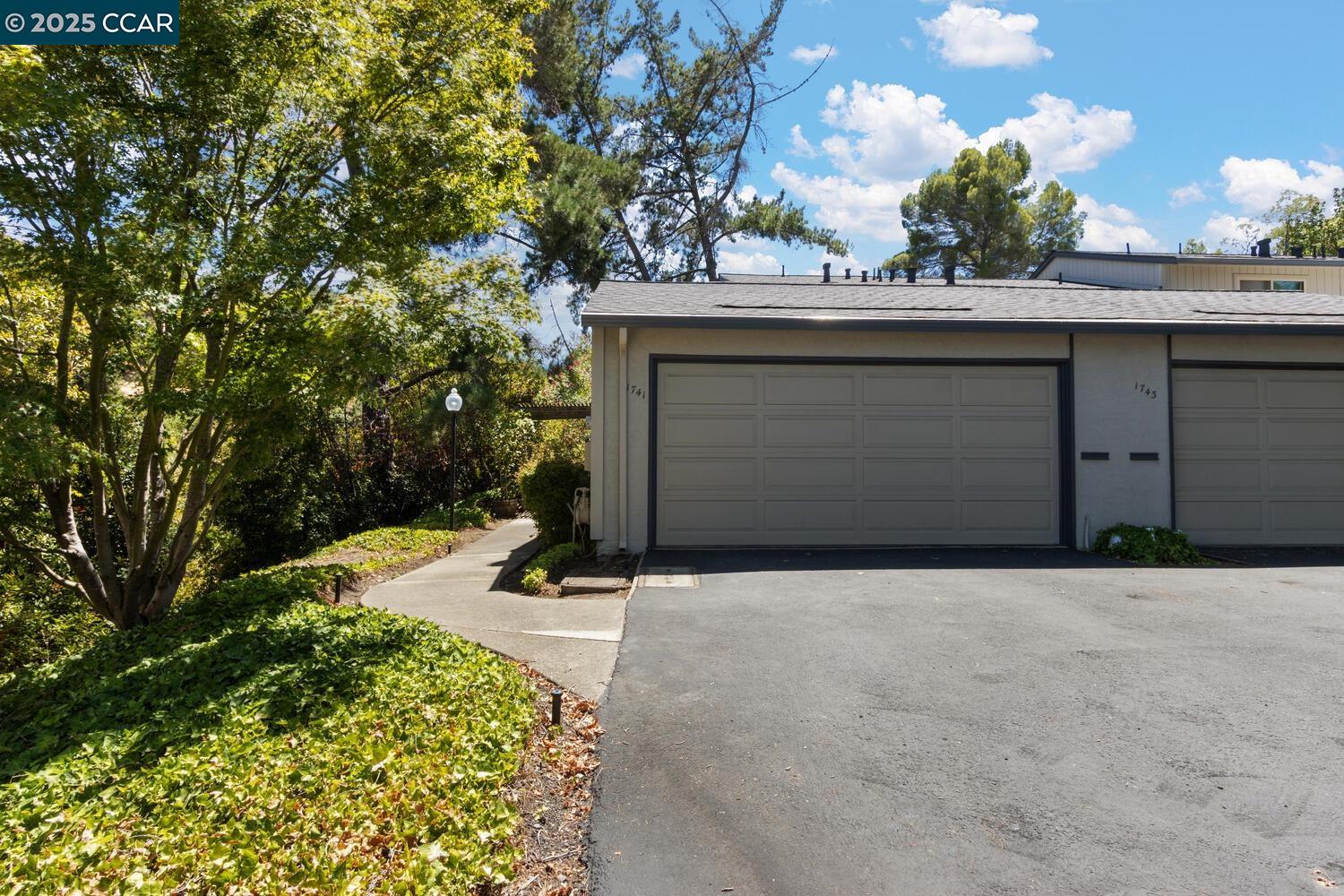 Photo #35: 41107724 Listing: Photo #35