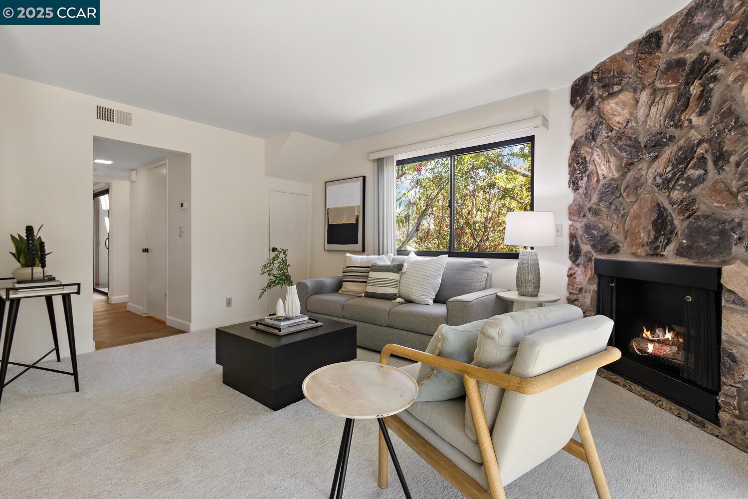 Photo #10: 41107724 Listing: Photo #10