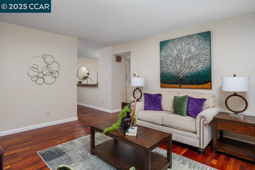 Photo #4: 41107726 Listing 