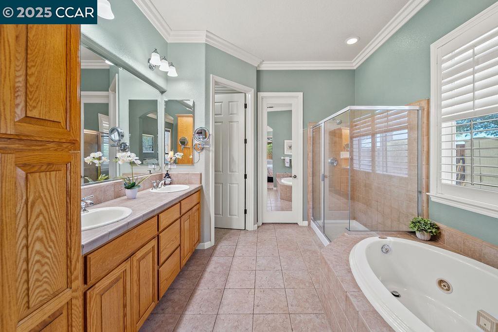 Detail Gallery Image 18 of 35 For 2078 Bridgeport Loop, Discovery Bay,  CA 94505 - 3 Beds | 2/1 Baths