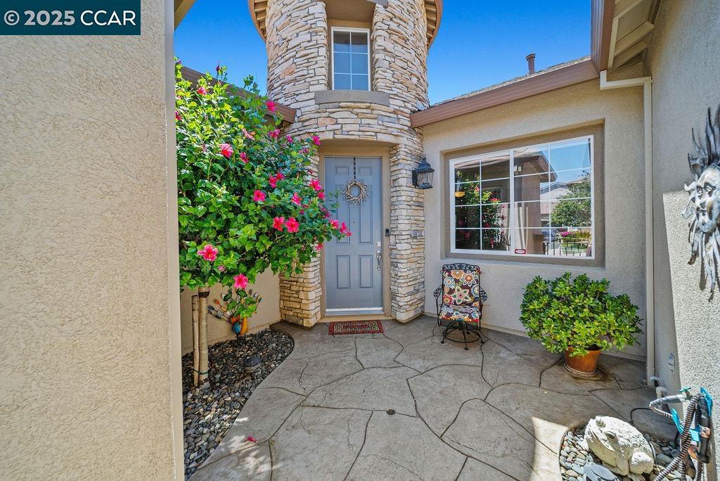 Detail Gallery Image 4 of 35 For 2078 Bridgeport Loop, Discovery Bay,  CA 94505 - 3 Beds | 2/1 Baths