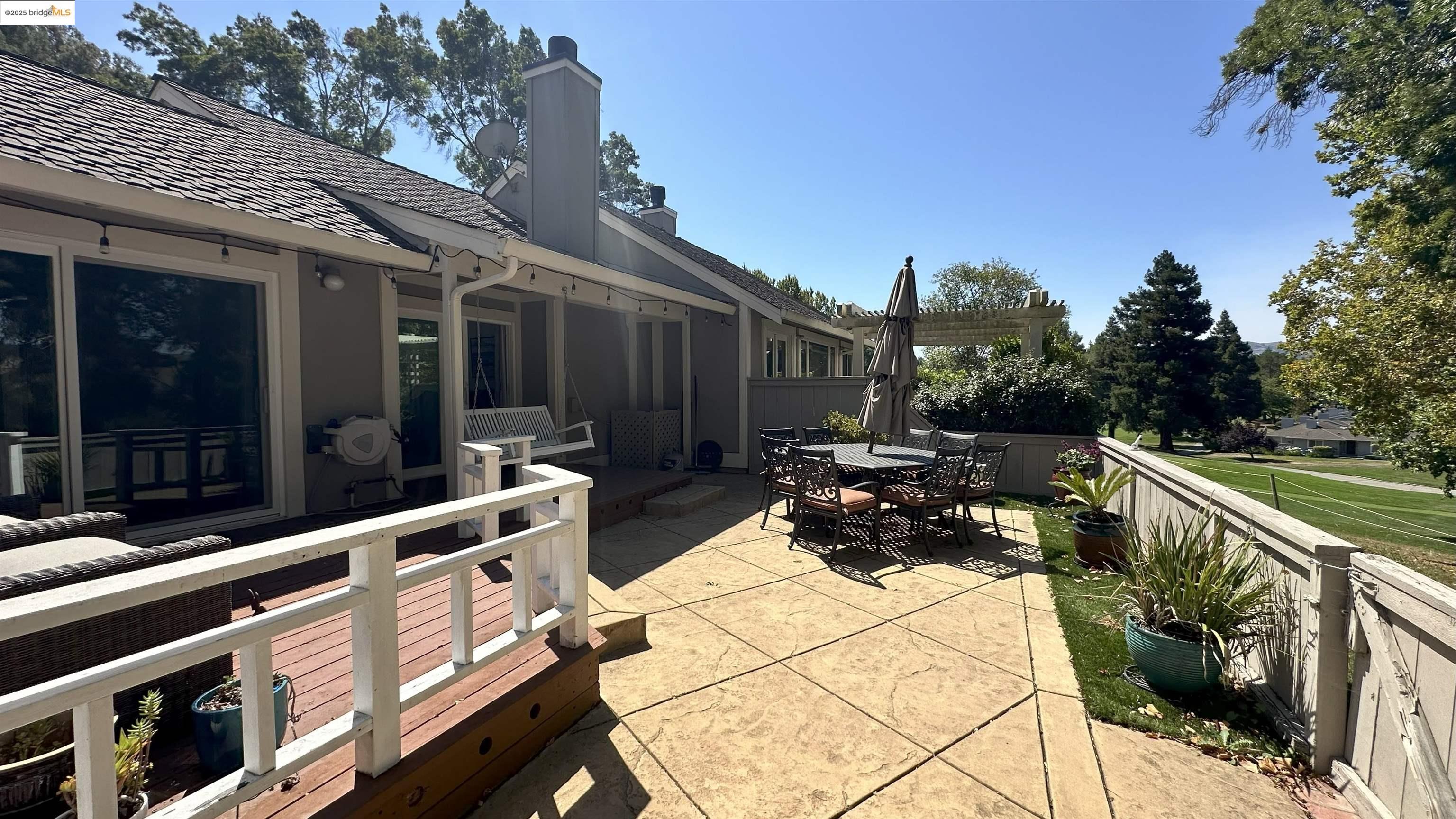 Photo #2: 41107728 Listing 
