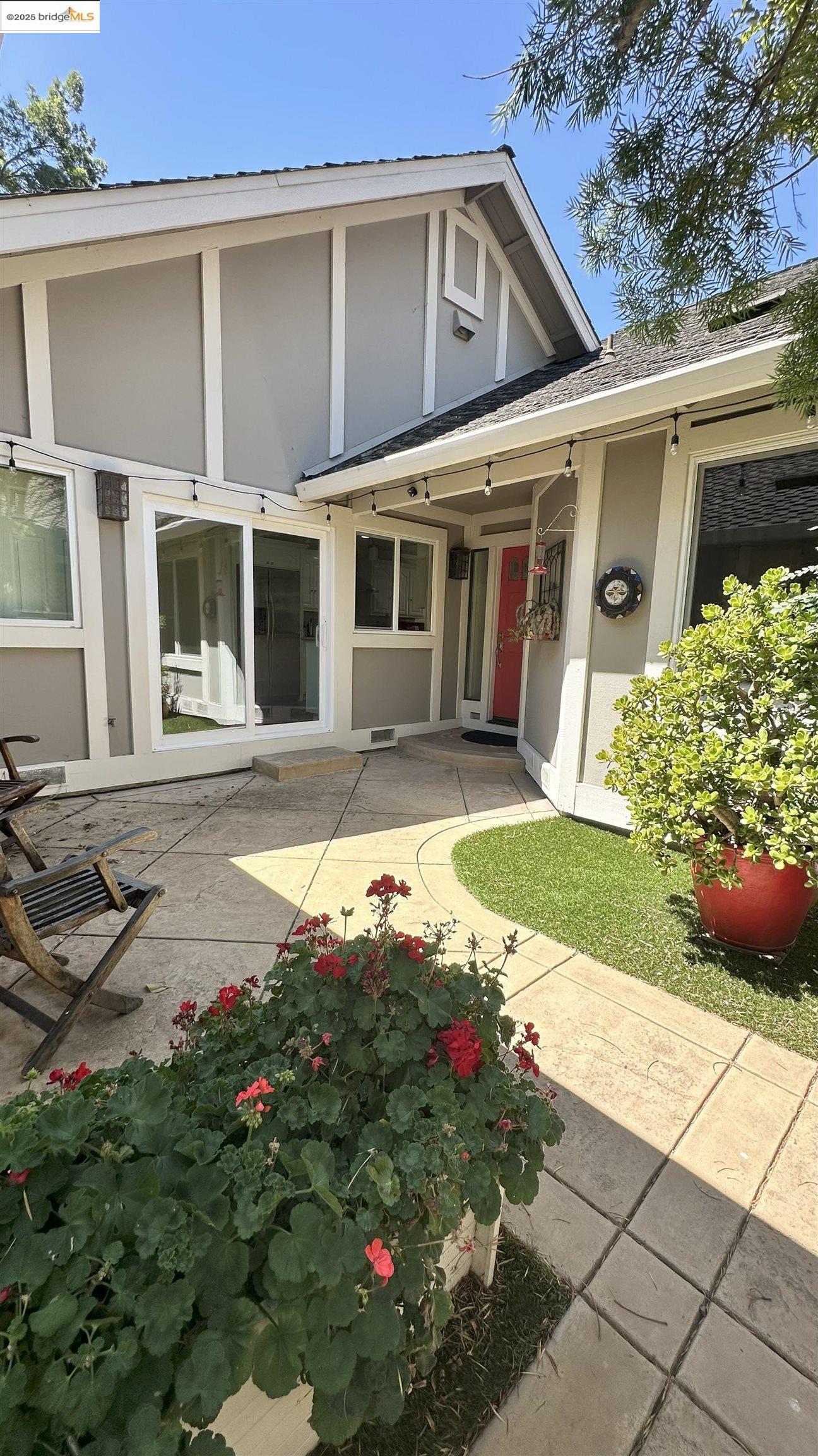 Photo #3: 41107728 Listing 