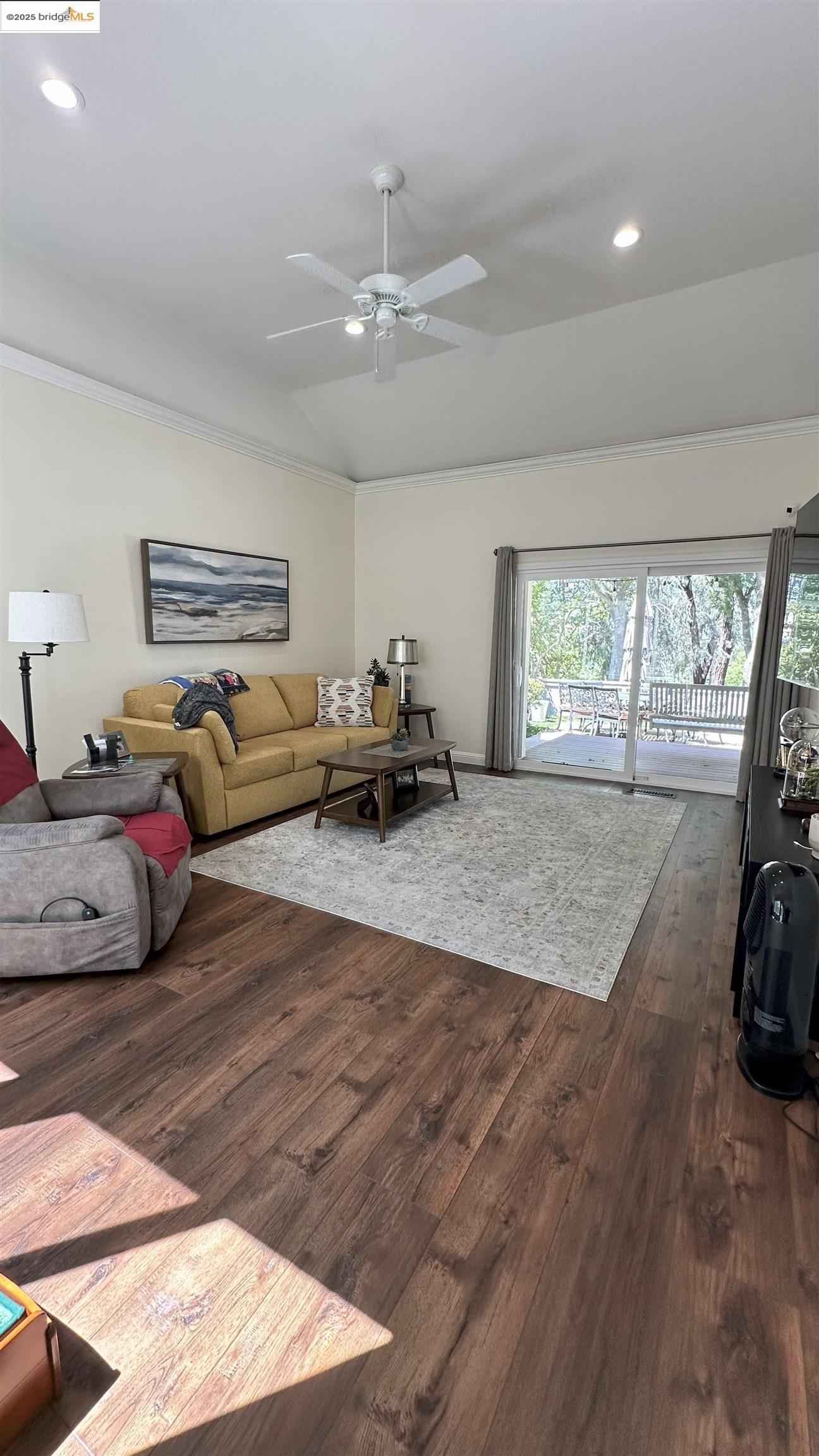 Photo #9: 41107728 Listing: Photo #9