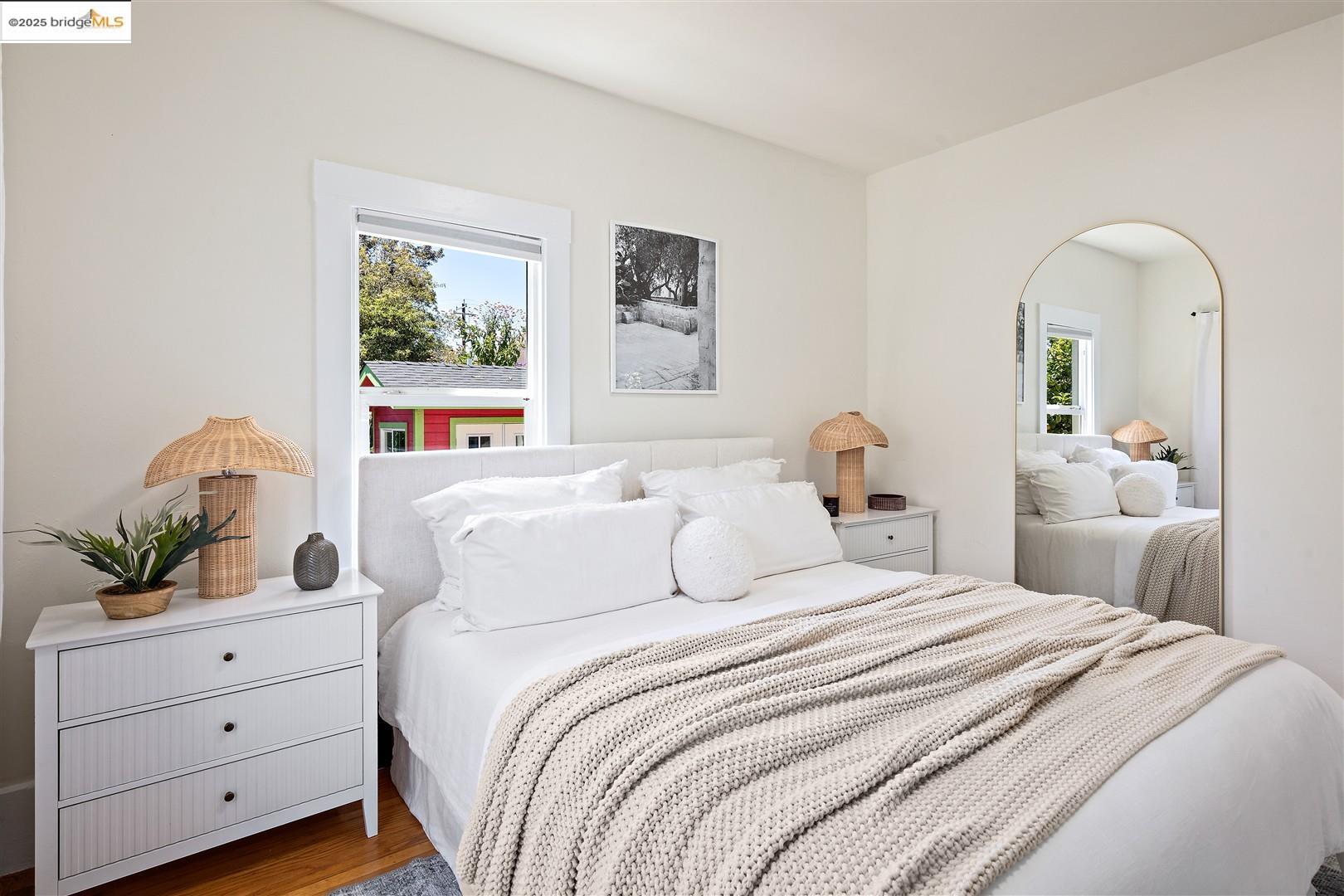 Detail Gallery Image 17 of 35 For 4207 Aqua Vista St, Oakland,  CA 94601 - 2 Beds | 1 Baths