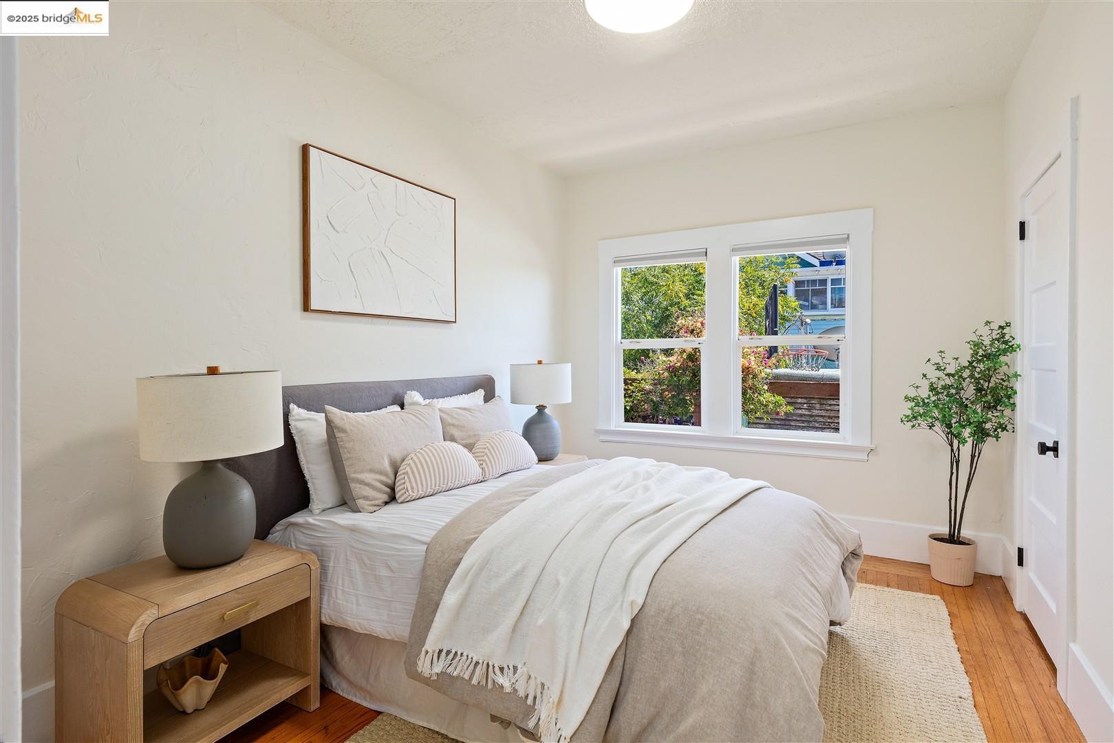 Detail Gallery Image 21 of 35 For 4207 Aqua Vista St, Oakland,  CA 94601 - 2 Beds | 1 Baths