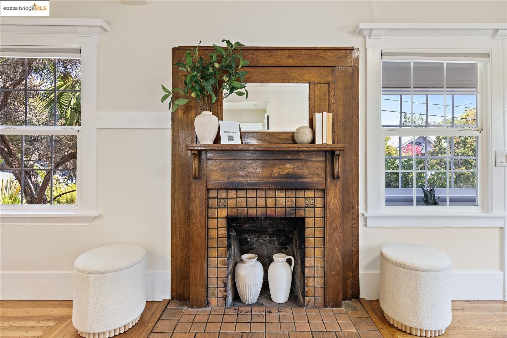 Detail Gallery Image 7 of 35 For 4207 Aqua Vista St, Oakland,  CA 94601 - 2 Beds | 1 Baths
