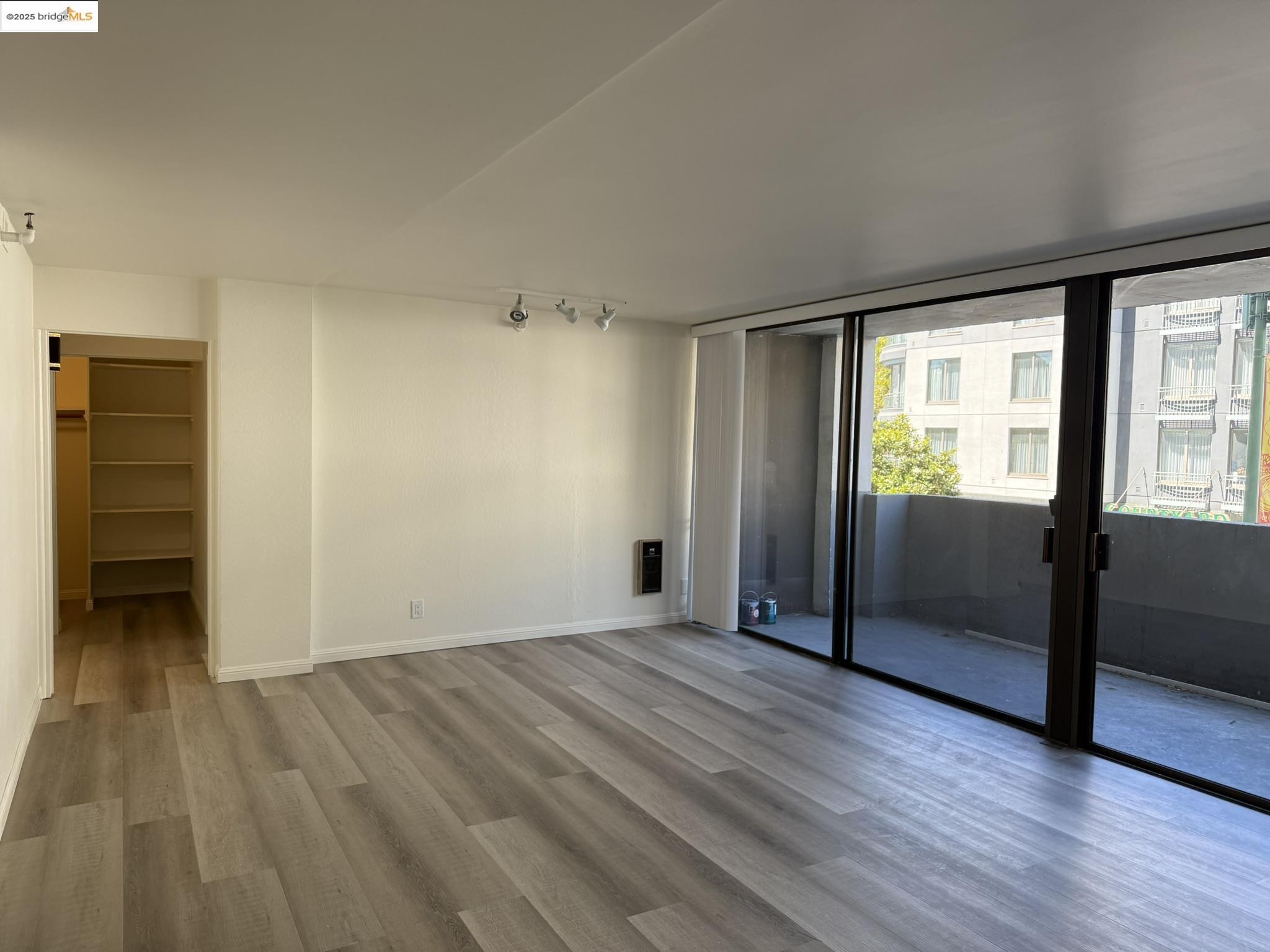 Photo #4: 41107731 Listing 