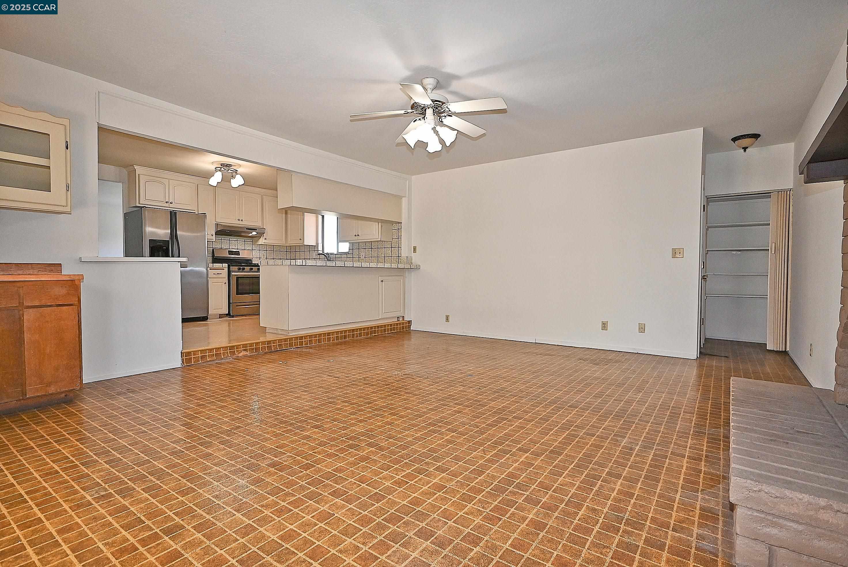 Detail Gallery Image 37 of 48 For 2156 Monterey Avenue, Martinez,  CA 94553-2722 - 3 Beds | 2 Baths