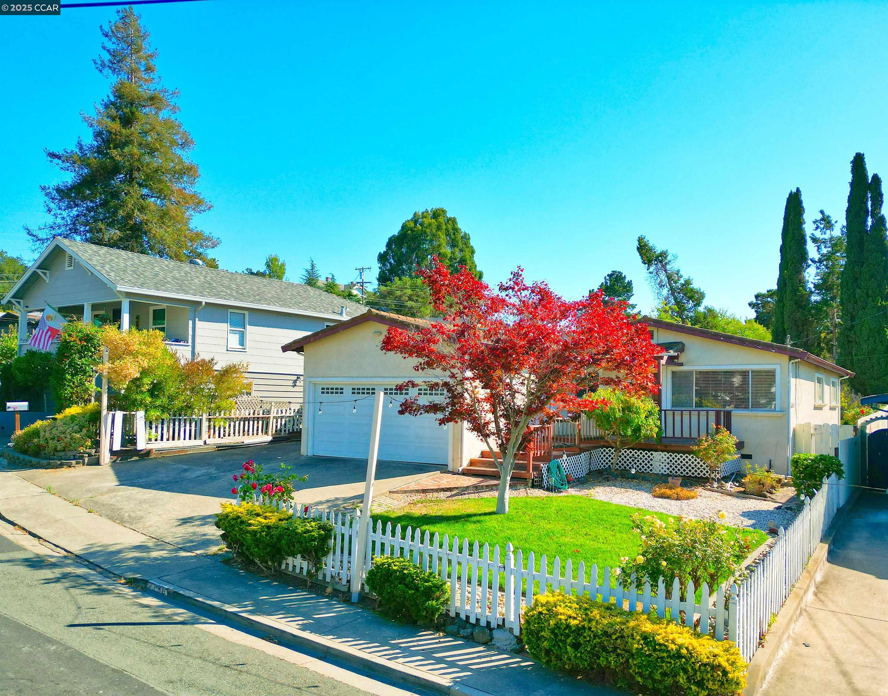 Detail Gallery Image 9 of 48 For 2156 Monterey Avenue, Martinez,  CA 94553-2722 - 3 Beds | 2 Baths