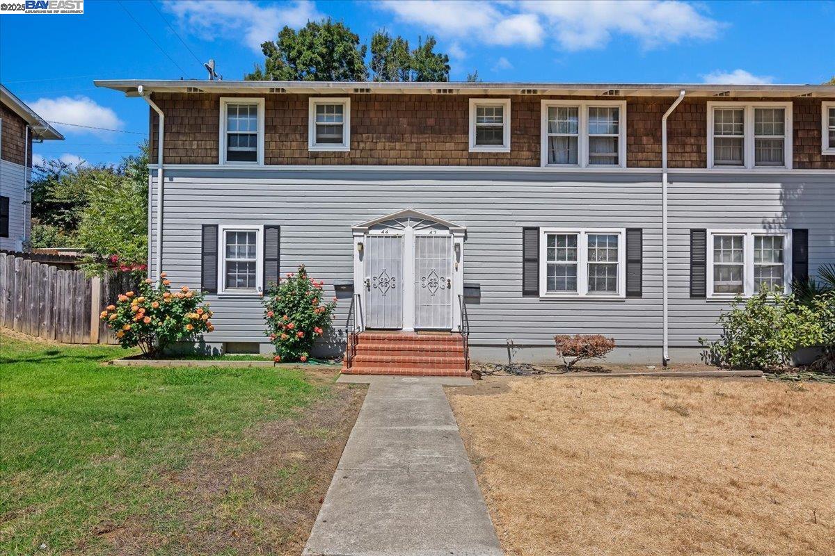 Detail Gallery Image 1 of 17 For 44 Parrott St, Vallejo,  CA 94590 - 3 Beds | 1/1 Baths