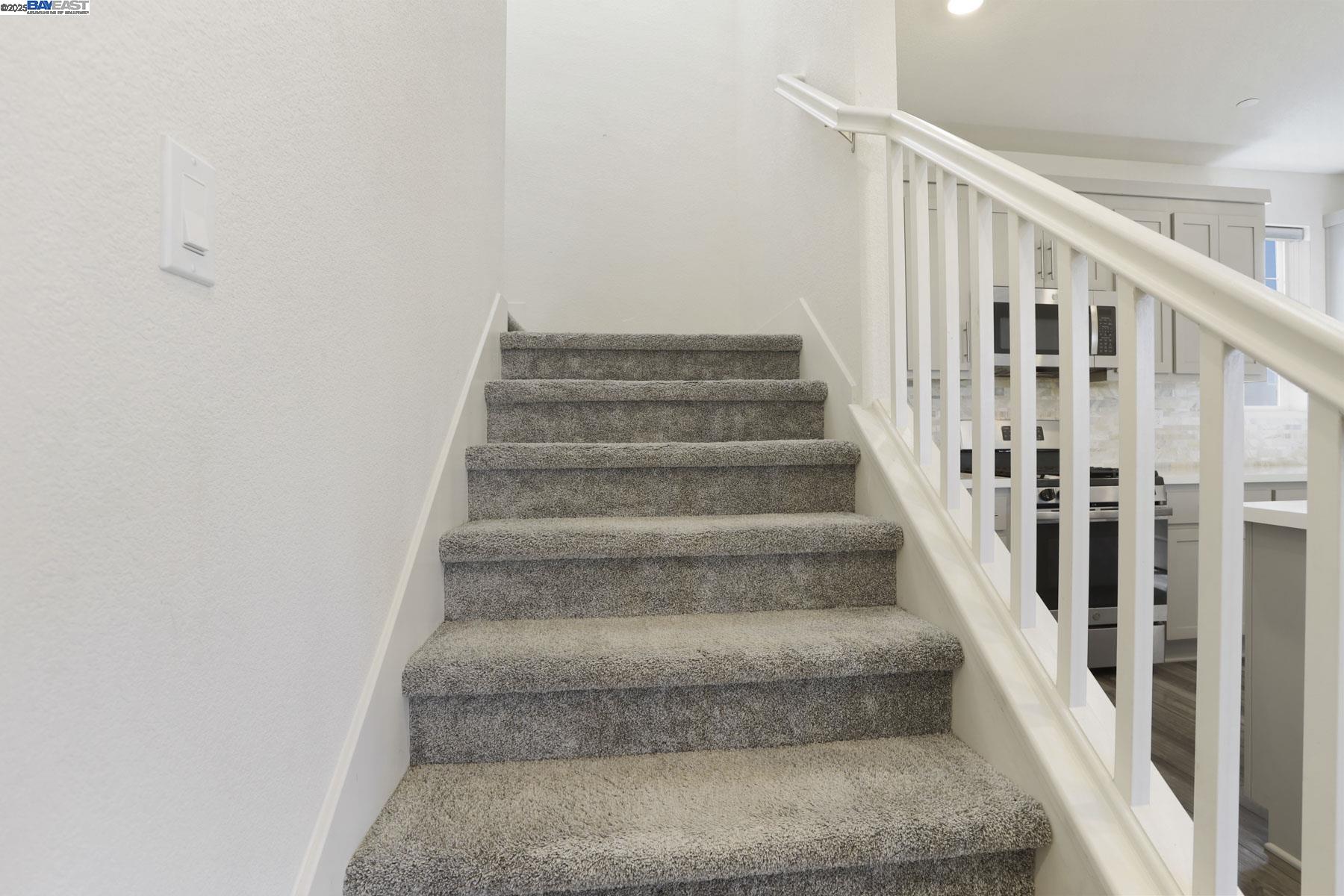 Detail Gallery Image 28 of 45 For 2208 Daimler St, Lathrop,  CA 95330 - 3 Beds | 2/1 Baths