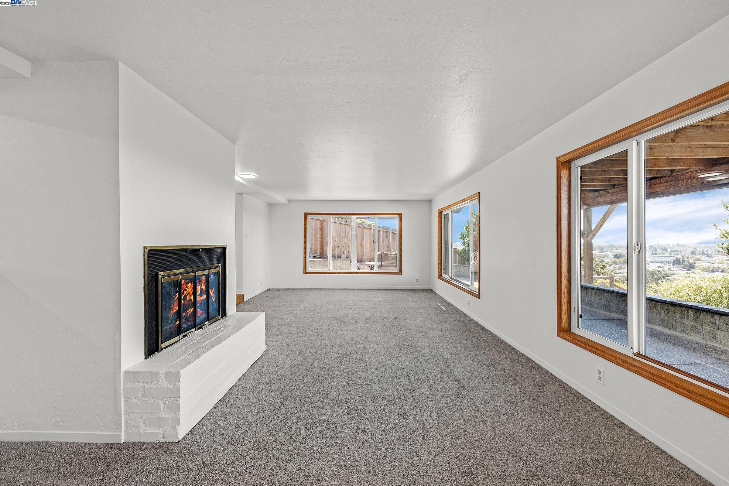 Detail Gallery Image 20 of 34 For 1939 Placer Dr, San Leandro,  CA 94578 - 2 Beds | 2 Baths