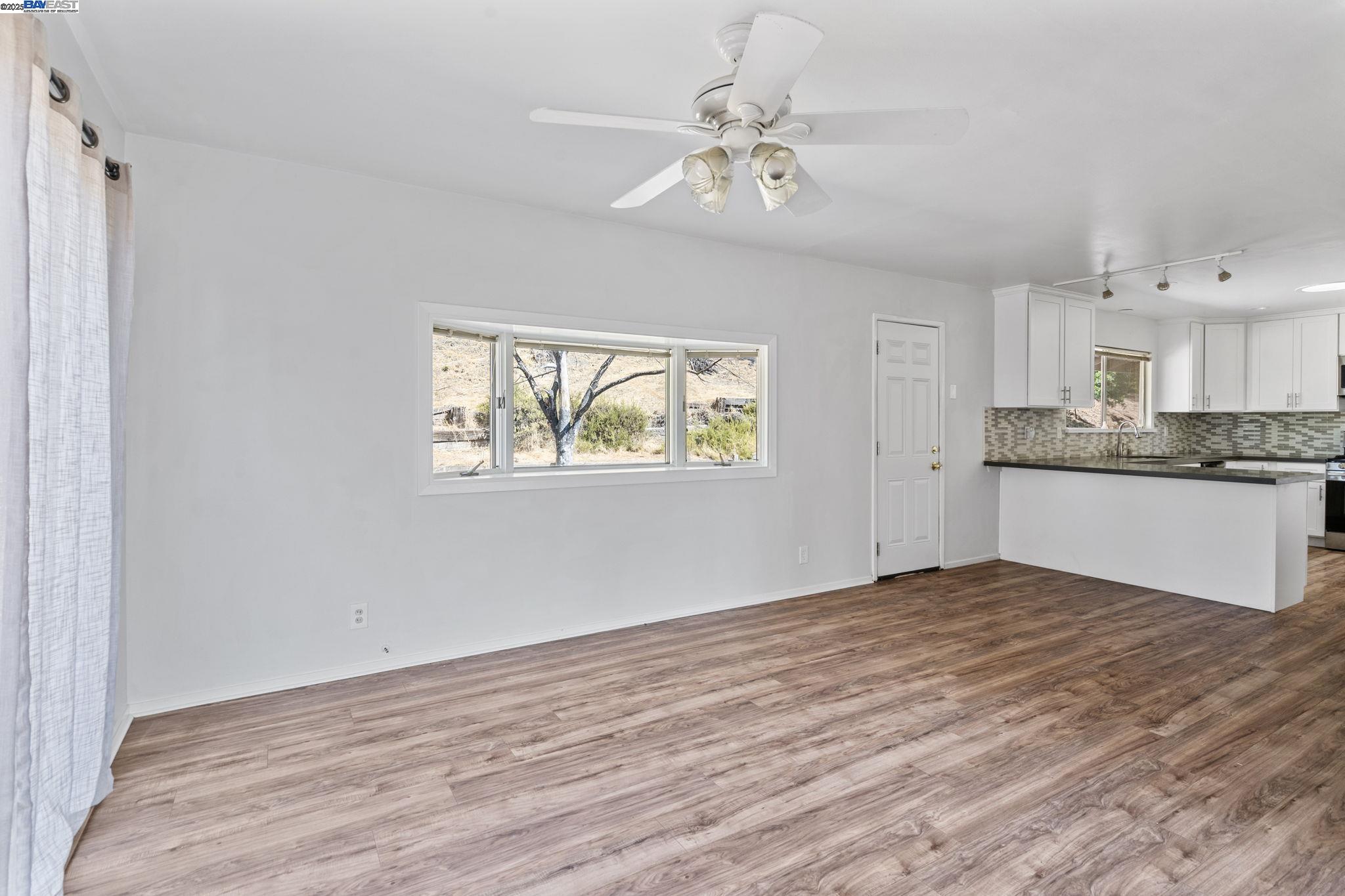 Detail Gallery Image 11 of 57 For 2592 Caballo Ranchero Dr, Diablo,  CA 94528 - 4 Beds | 2 Baths