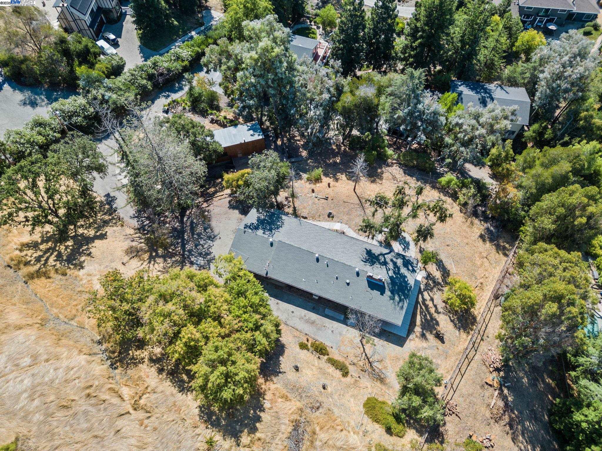 Detail Gallery Image 36 of 57 For 2592 Caballo Ranchero Dr, Diablo,  CA 94528 - 4 Beds | 2 Baths