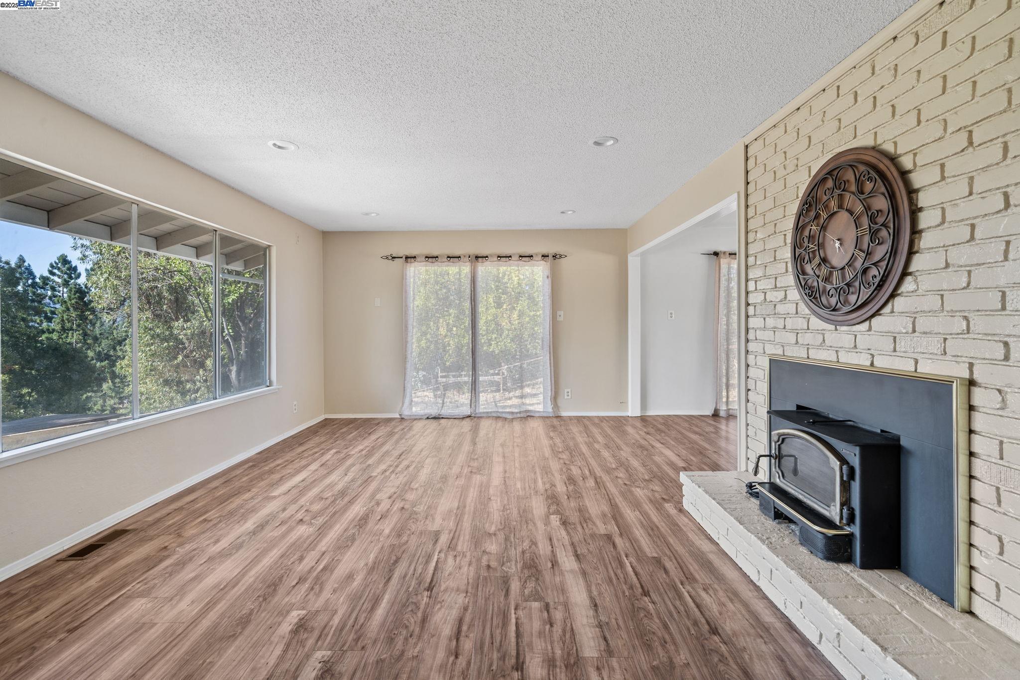 Detail Gallery Image 6 of 57 For 2592 Caballo Ranchero Dr, Diablo,  CA 94528 - 4 Beds | 2 Baths